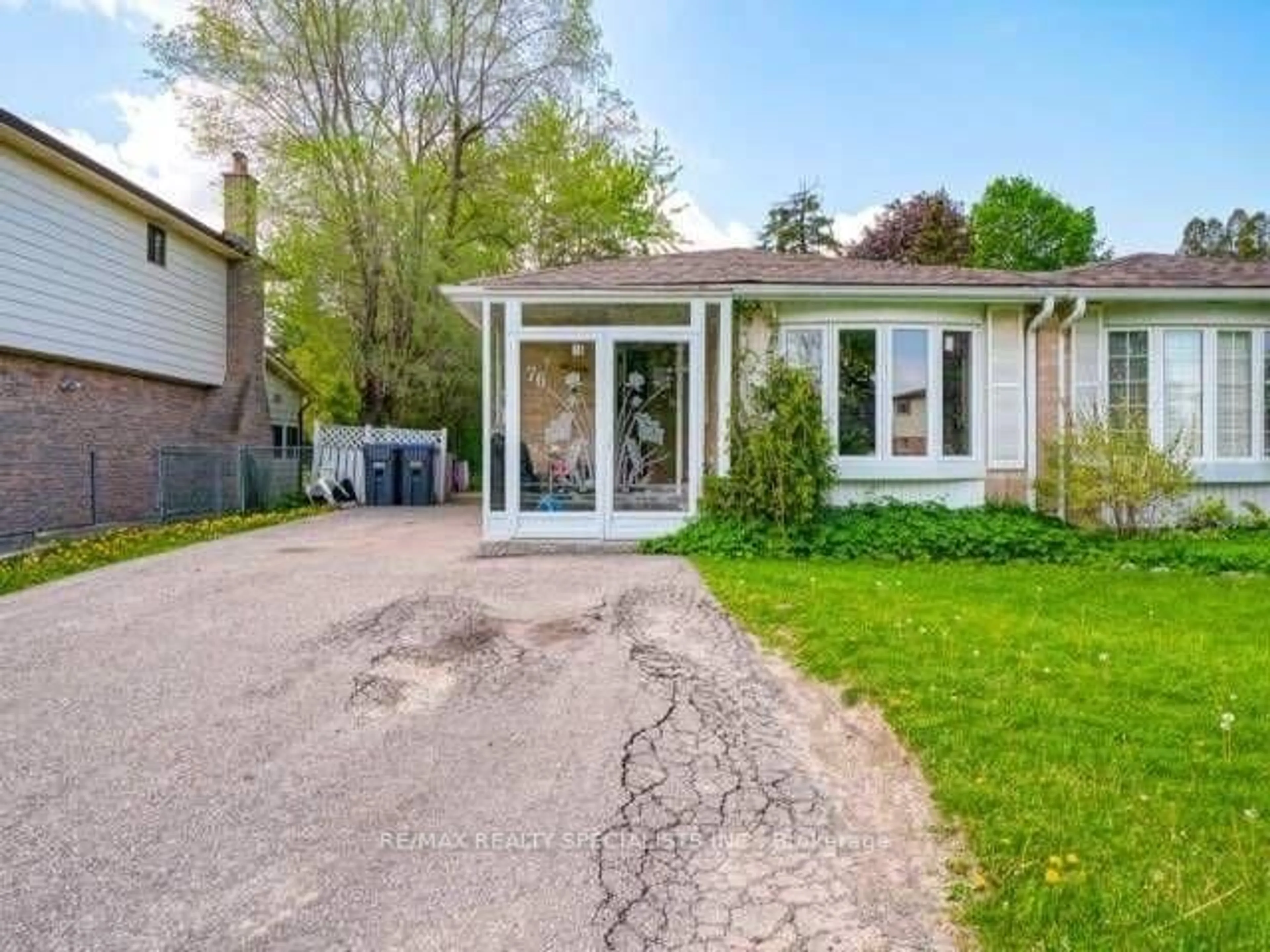 Unknown for 76 Greenmount Rd, Brampton Ontario L6S 1T8