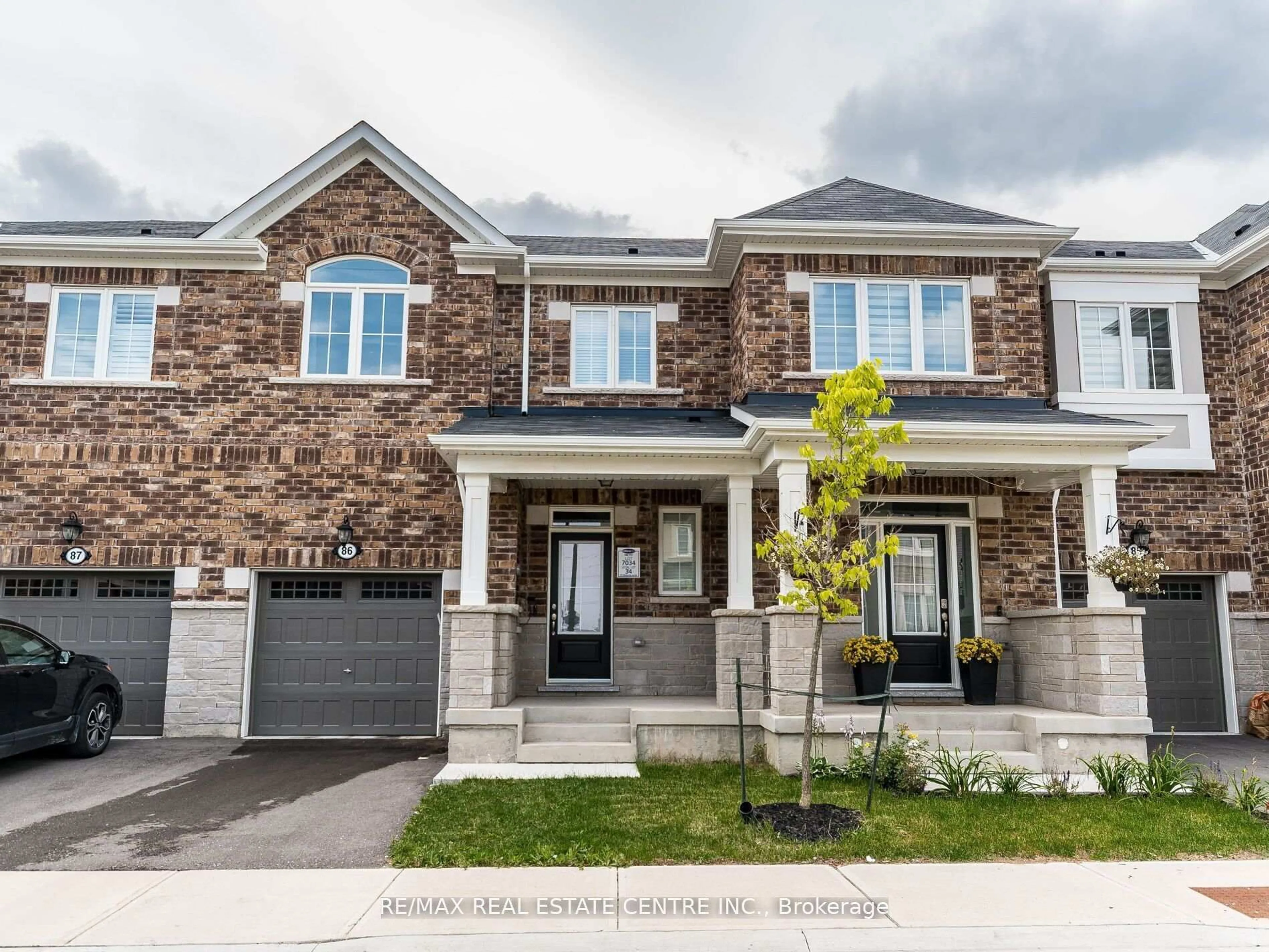 Home with brick exterior material, street for 975 Whitlock Ave #86, Milton Ontario L9E 1S9