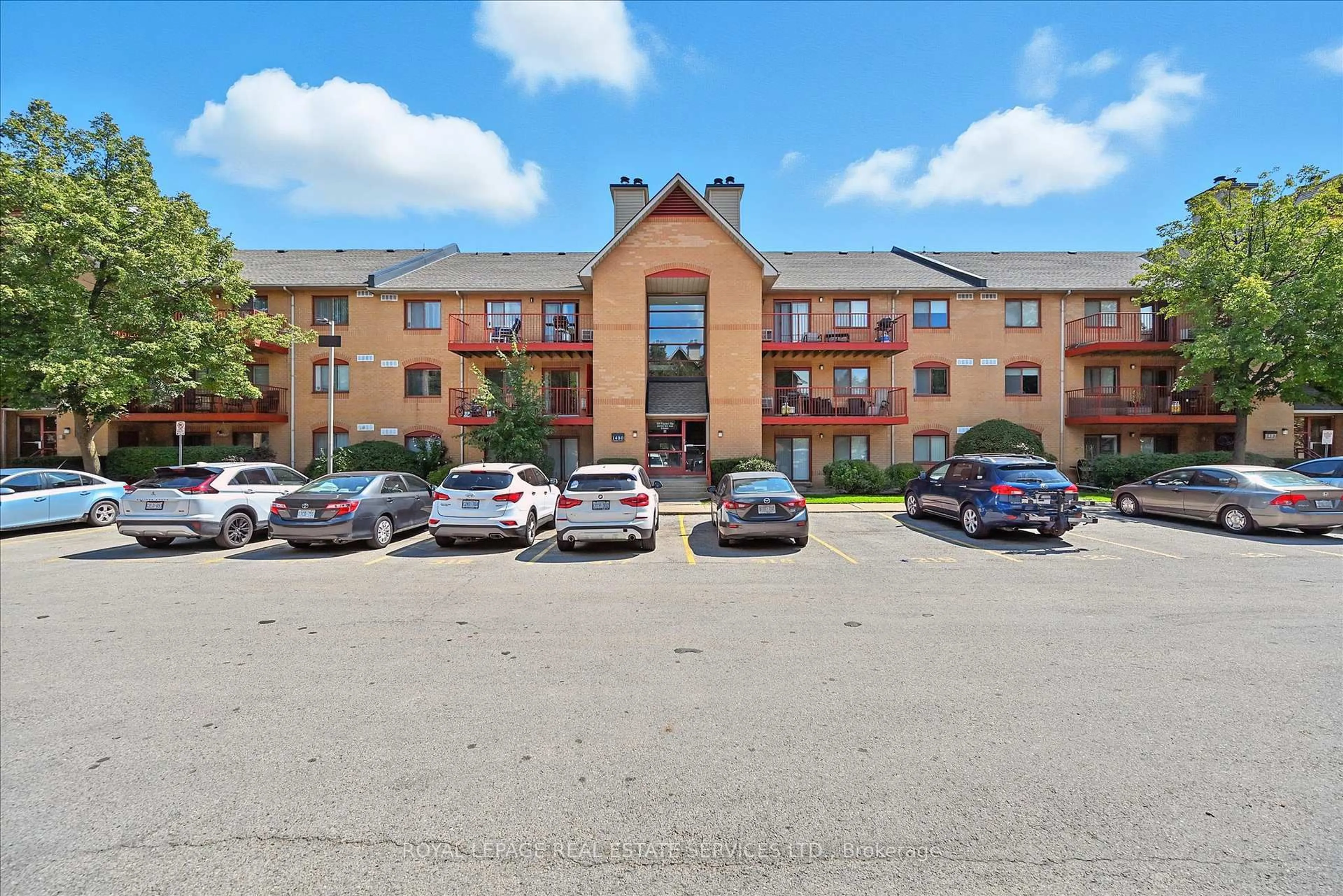 Patio, unknown for 1480 Pilgrims Way #1634, Oakville Ontario L6M 3G7