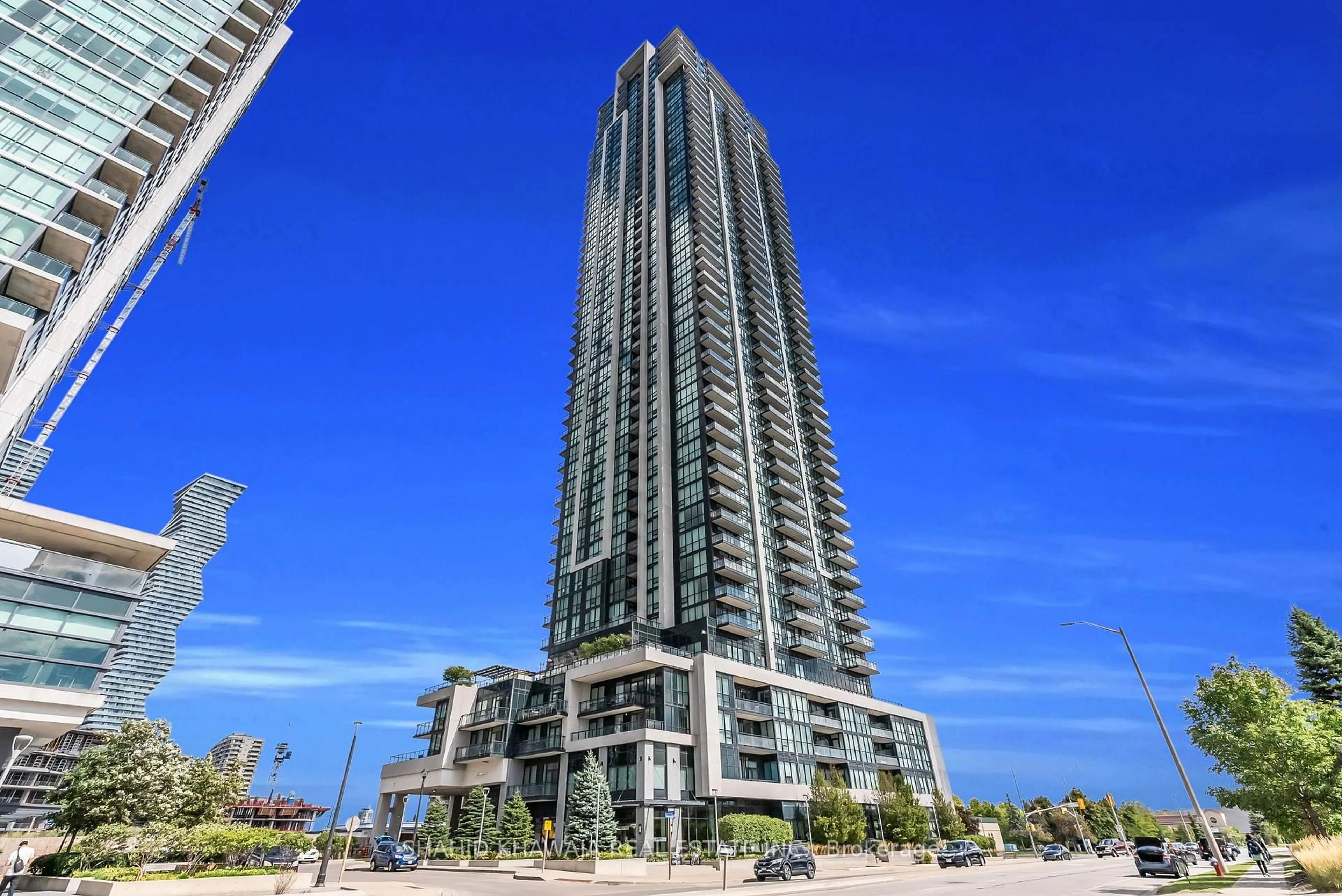 Unknown for 3975 Grand Park Dr #4004, Mississauga Ontario L5B 4M6