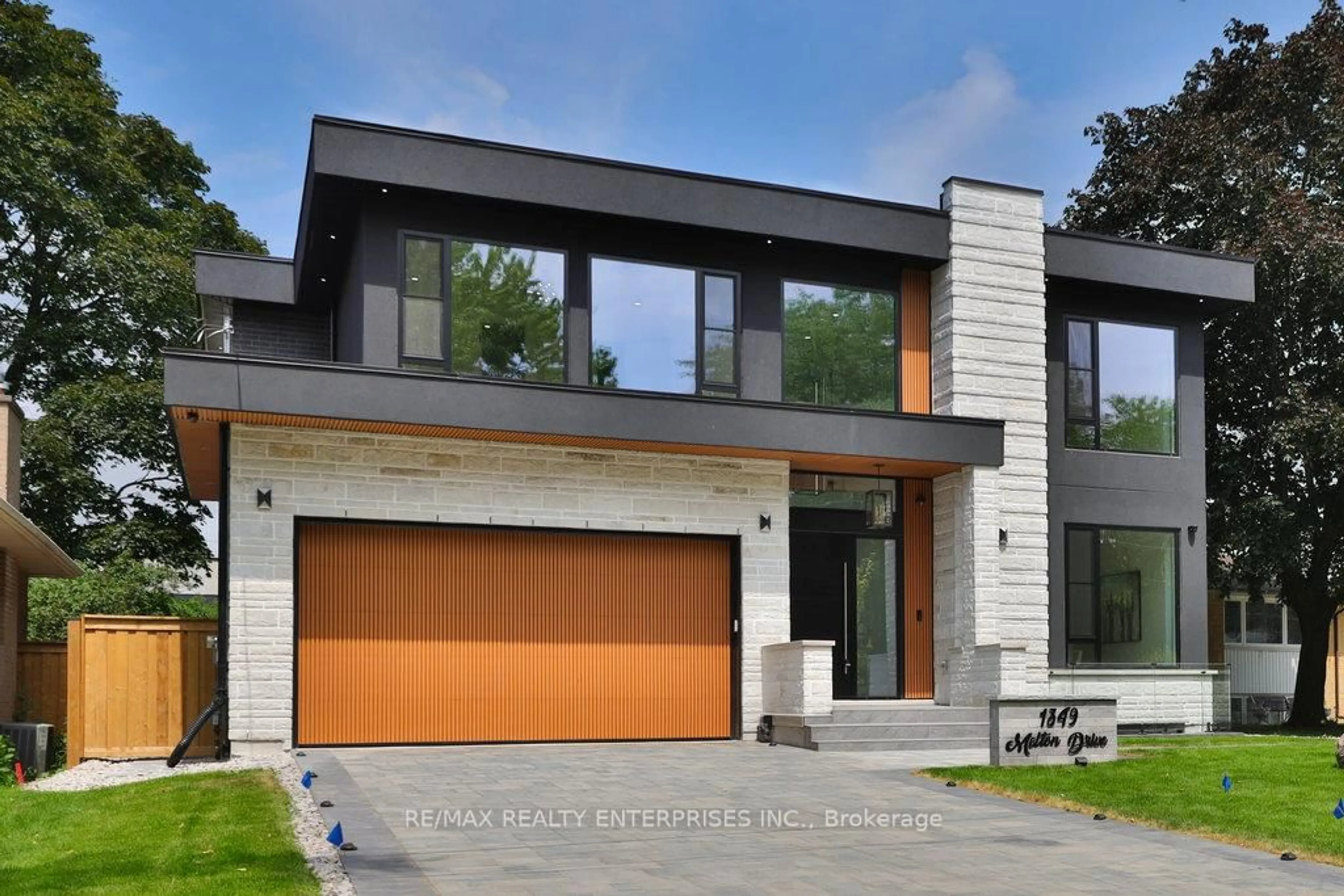 Home with brick exterior material, street for 1349 Melton Dr, Mississauga Ontario L4Y 1L6