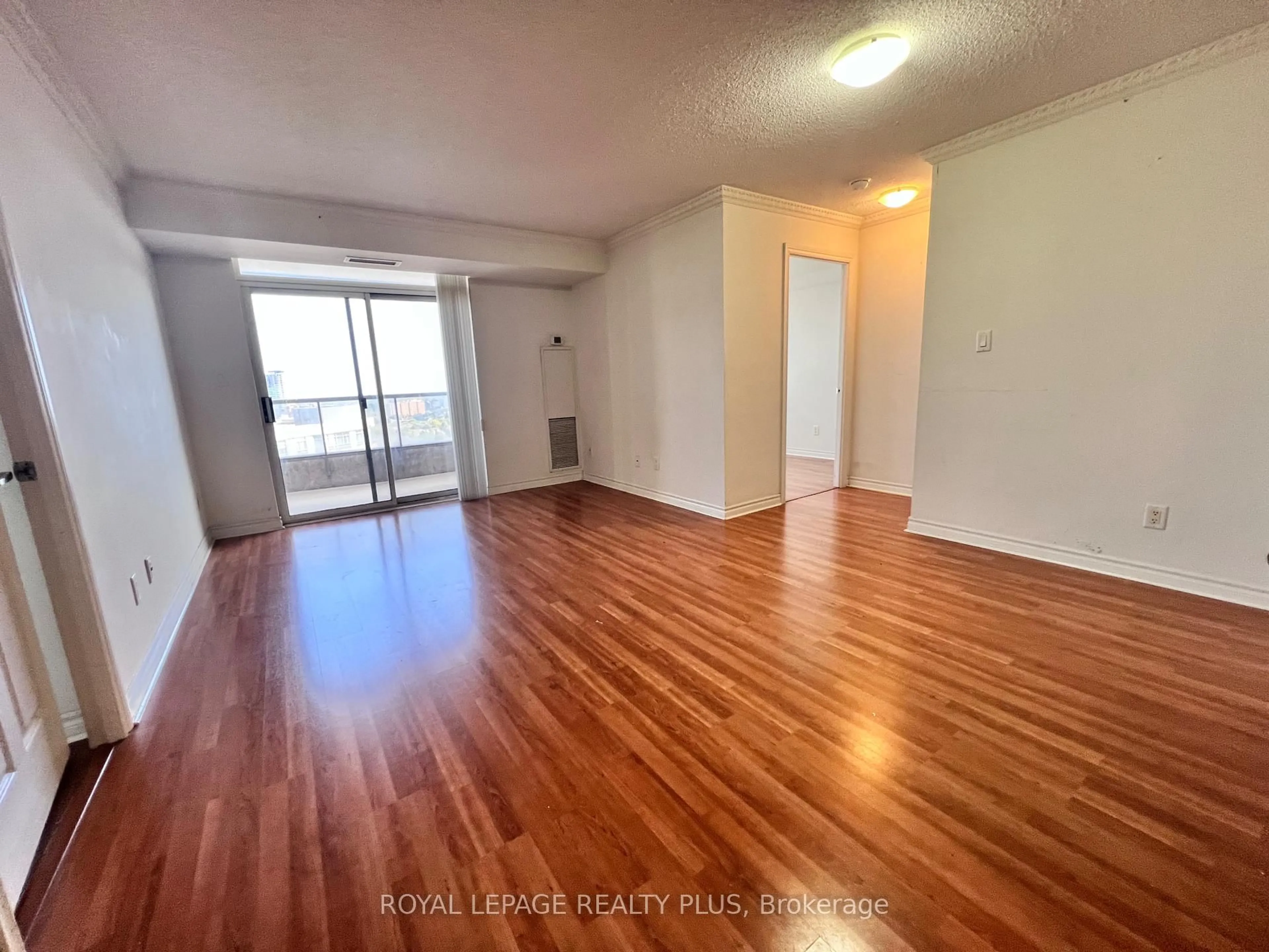 A pic of a room for 3880 Duke Of York Blvd #1810, Mississauga Ontario L5B 4M7