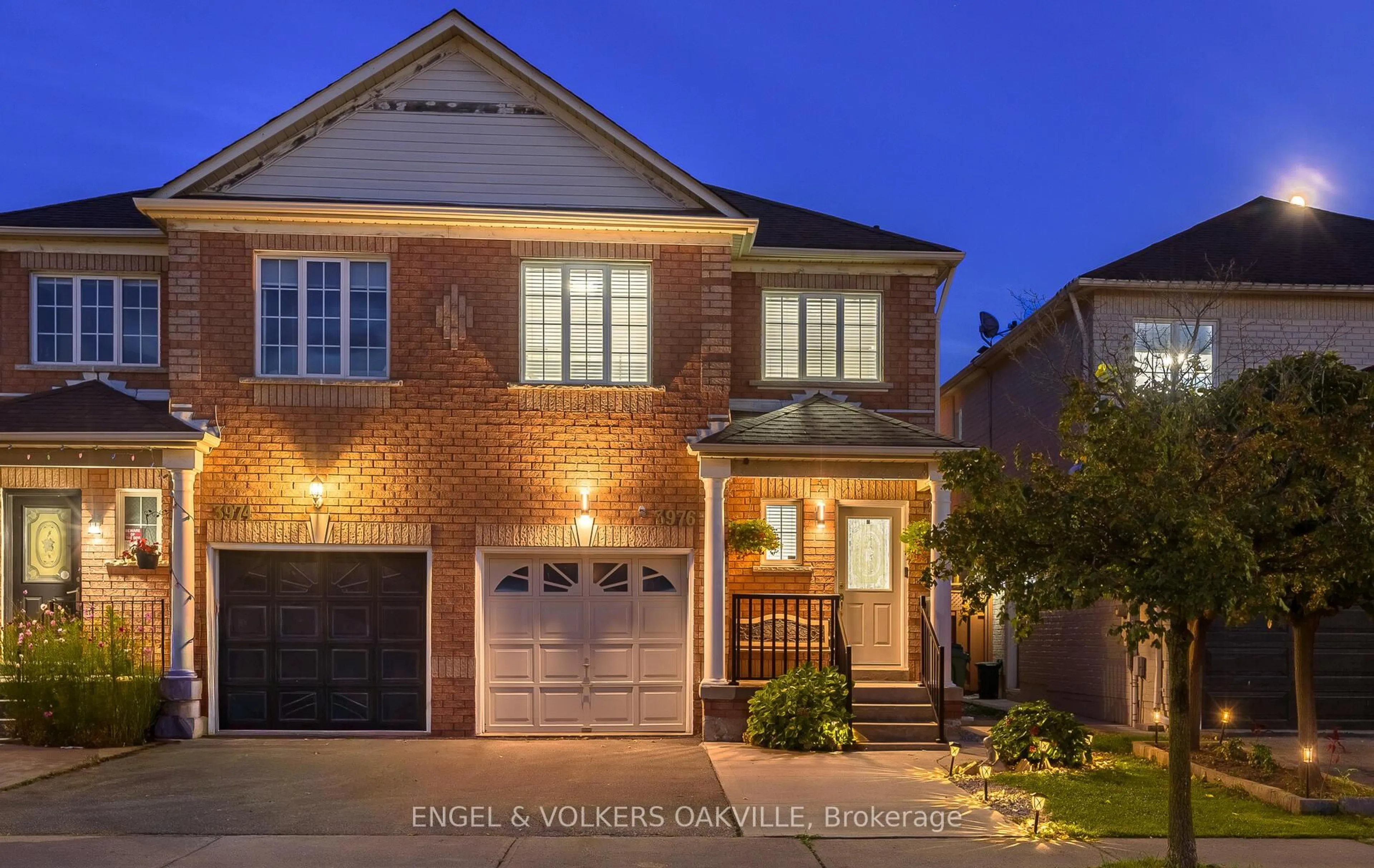 Home with brick exterior material, street for 3976 Freeman Terr, Mississauga Ontario L5M 6R1