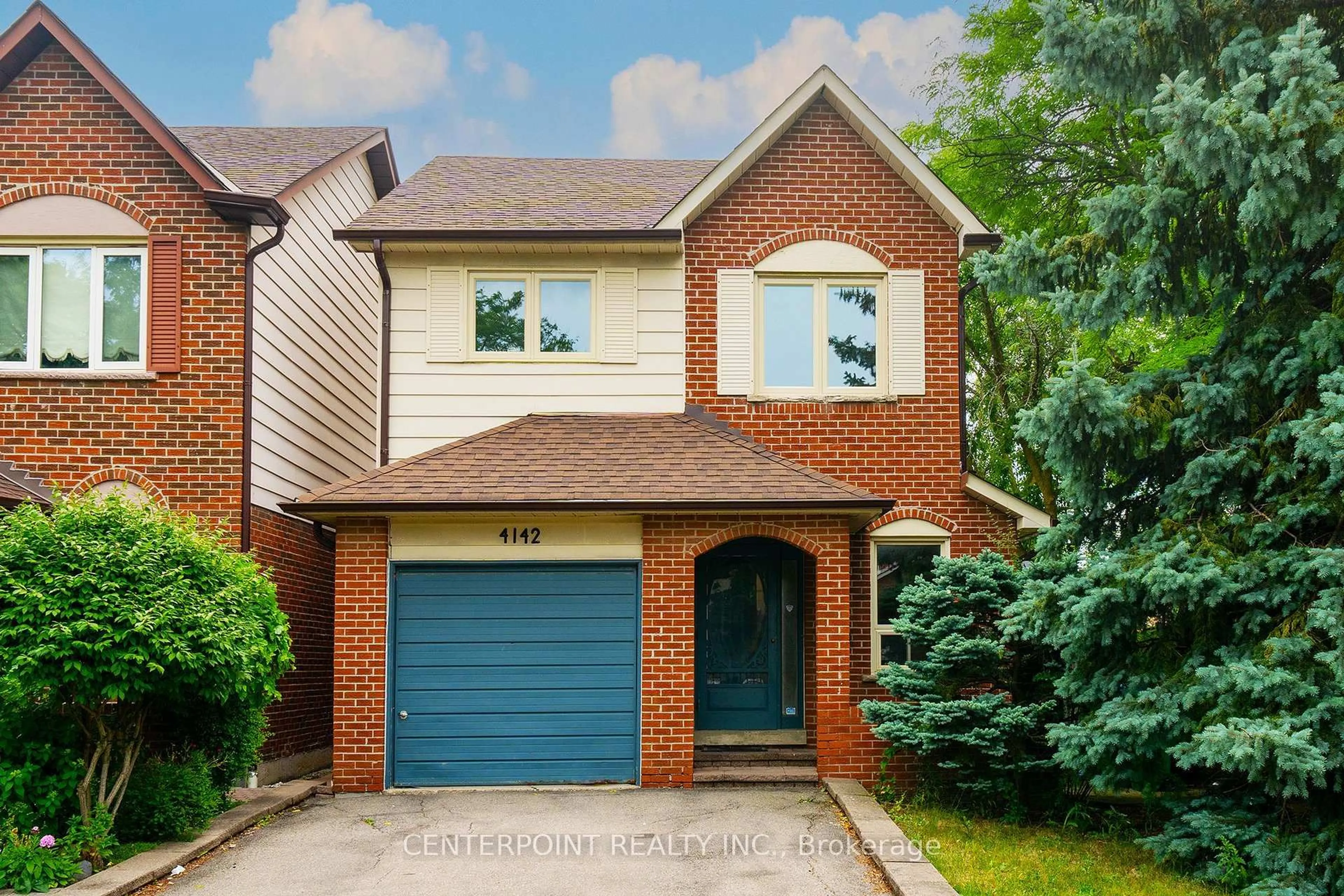 Home with brick exterior material, street for 4142 Tea Garden Circ, Mississauga Ontario L5B 2X8