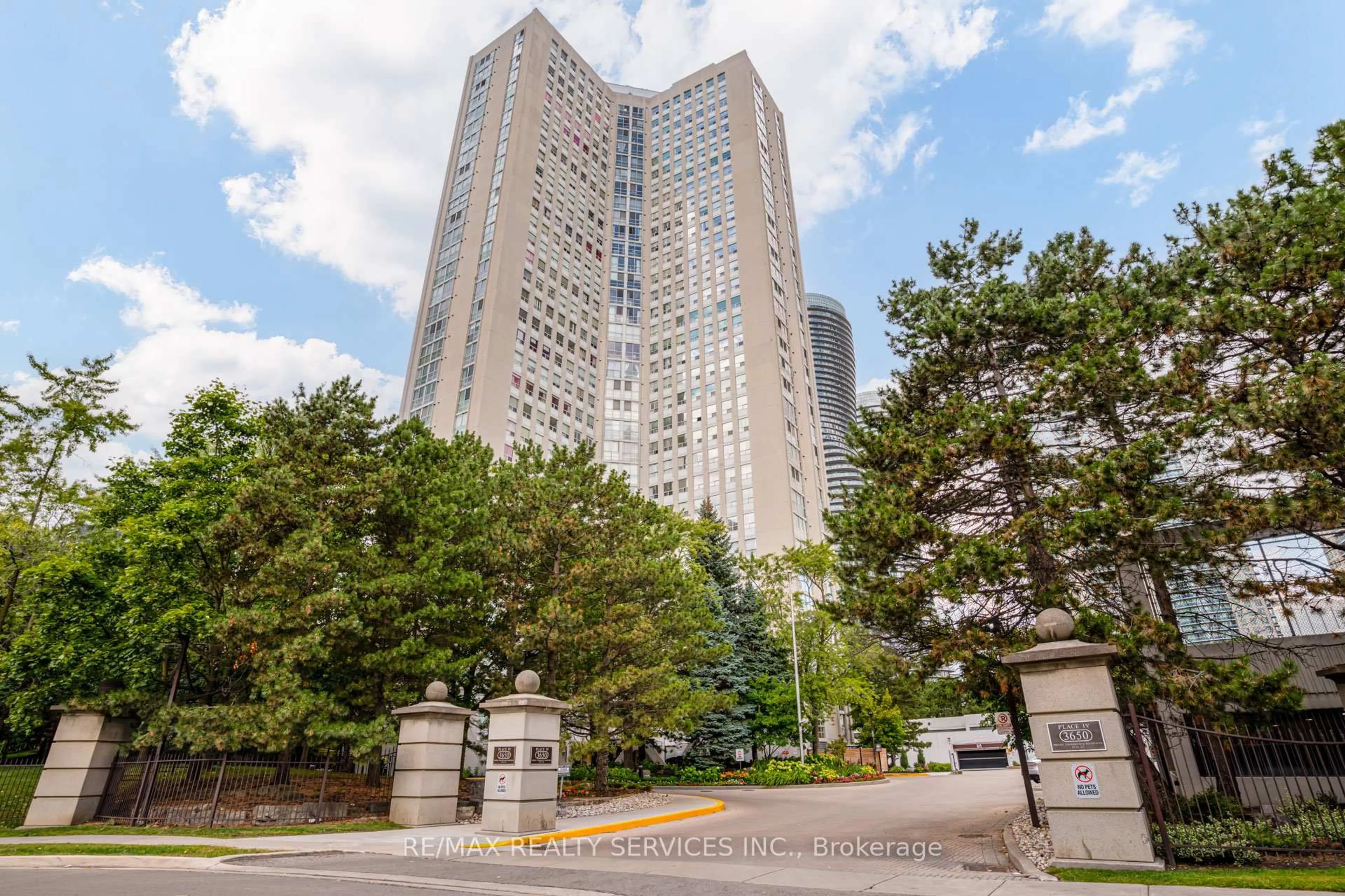 Unknown for 3650 Kaneff Cres #1508, Mississauga Ontario L5A 4A1