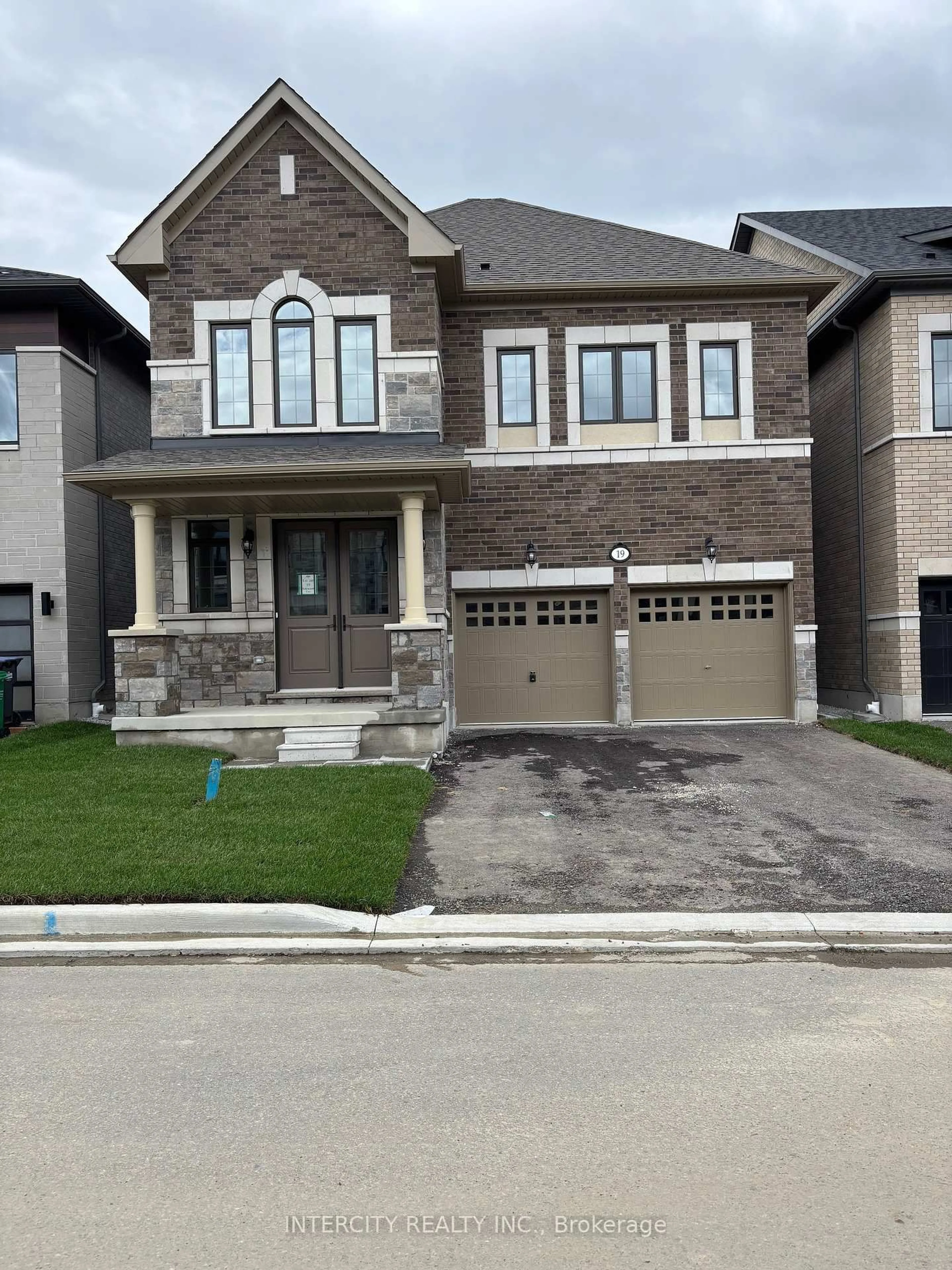 Home with brick exterior material, street for 19 Keyworth Cres, Brampton Ontario L6R 4E8