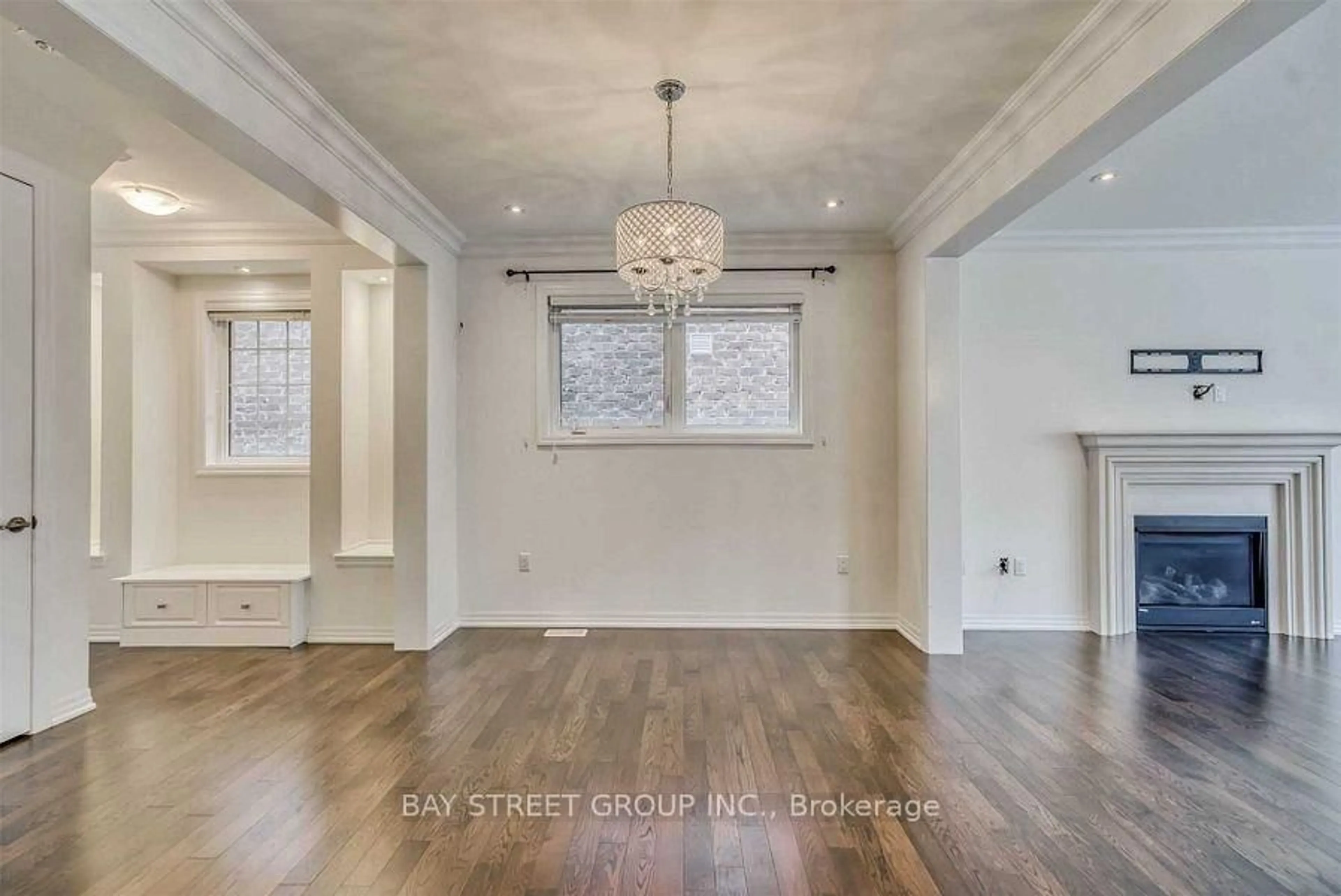 Unknown for 170 Fowley Dr, Oakville Ontario L6H 0M8