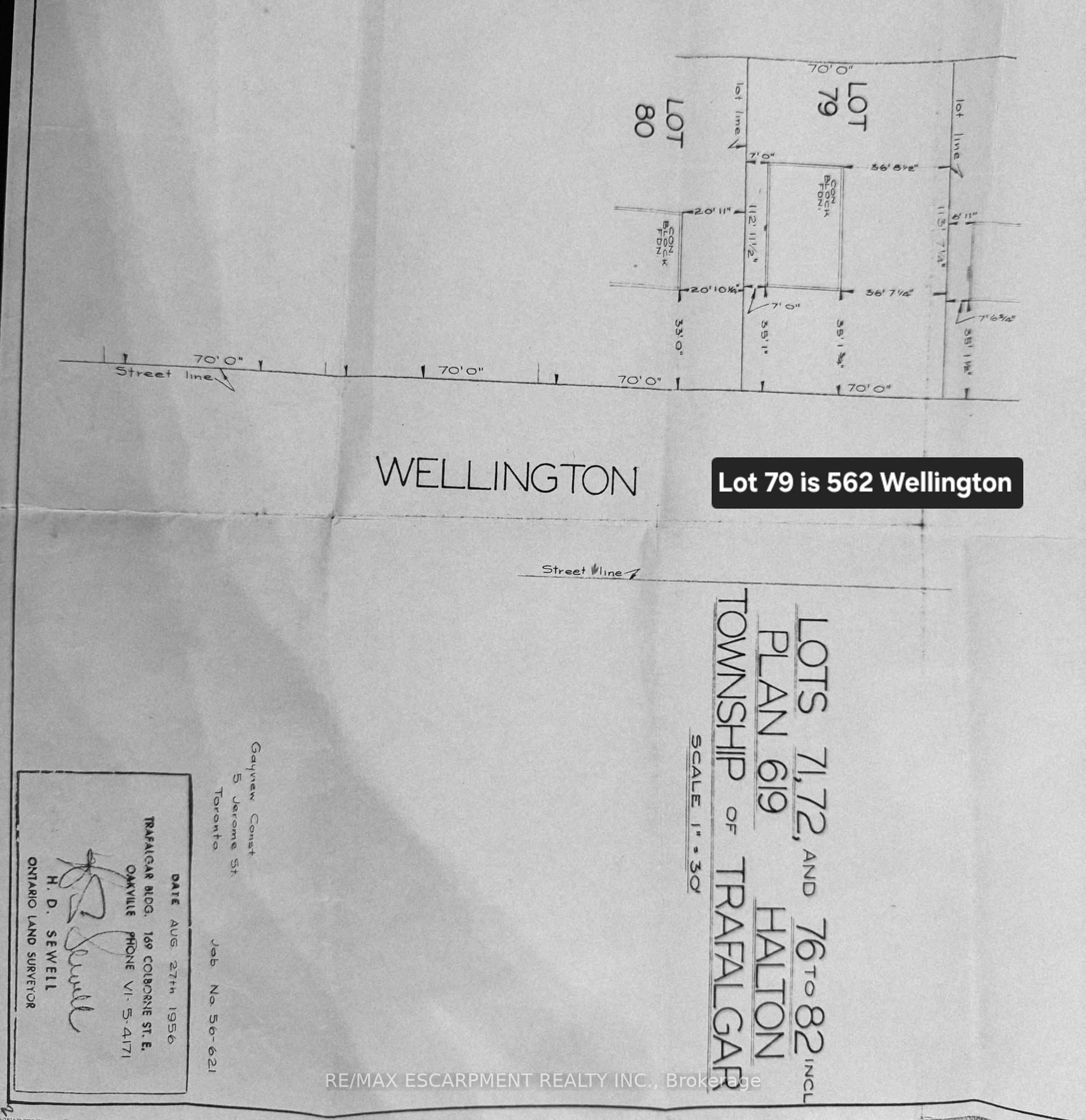 Floor plan for 562 Wellington Cres, Oakville Ontario L6L 4X5