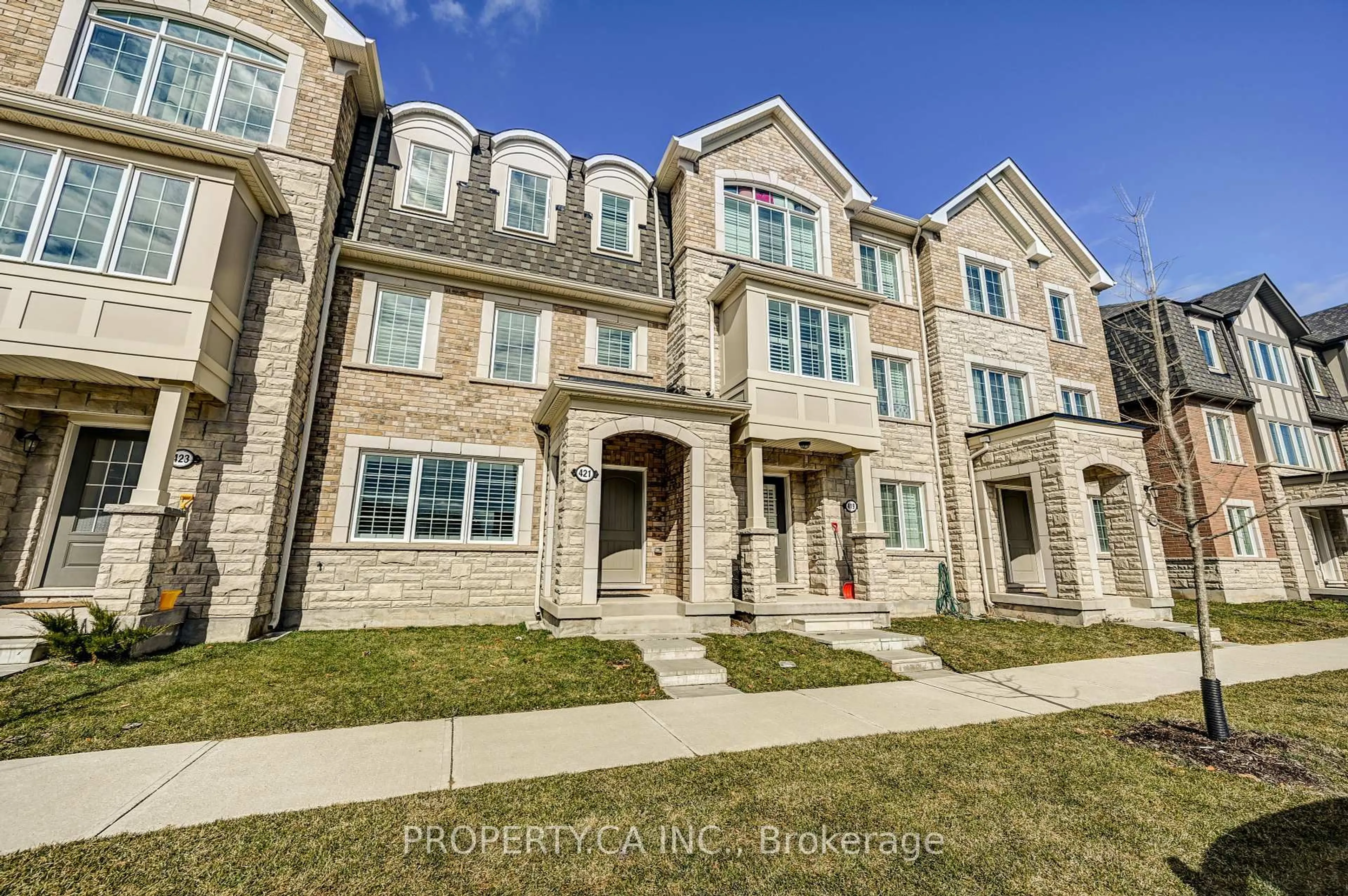 Home with brick exterior material, unknown for 421 Switchgrass St, Oakville Ontario L6M 0Z2