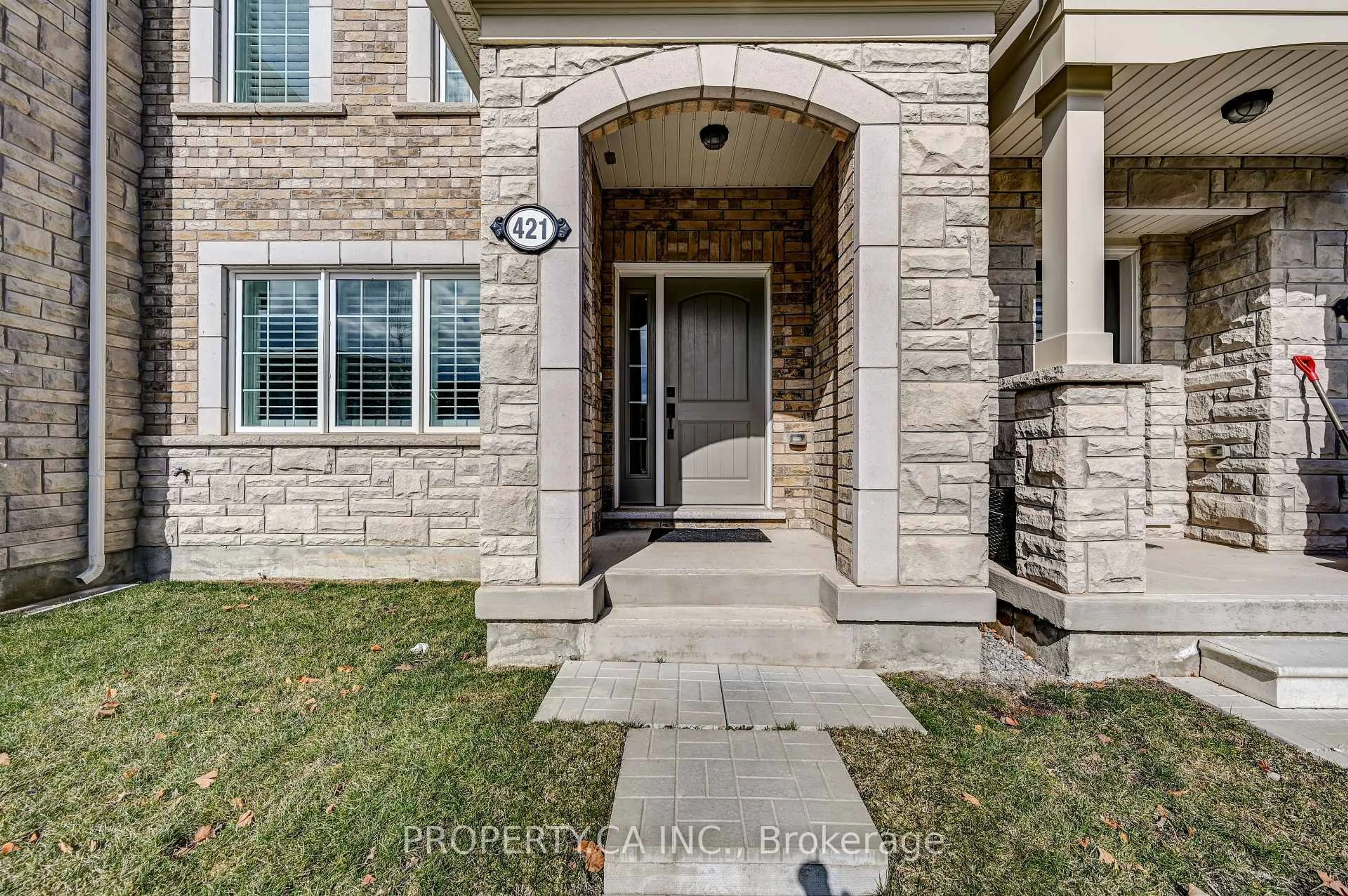Unknown for 421 Switchgrass St, Oakville Ontario L6M 0Z2