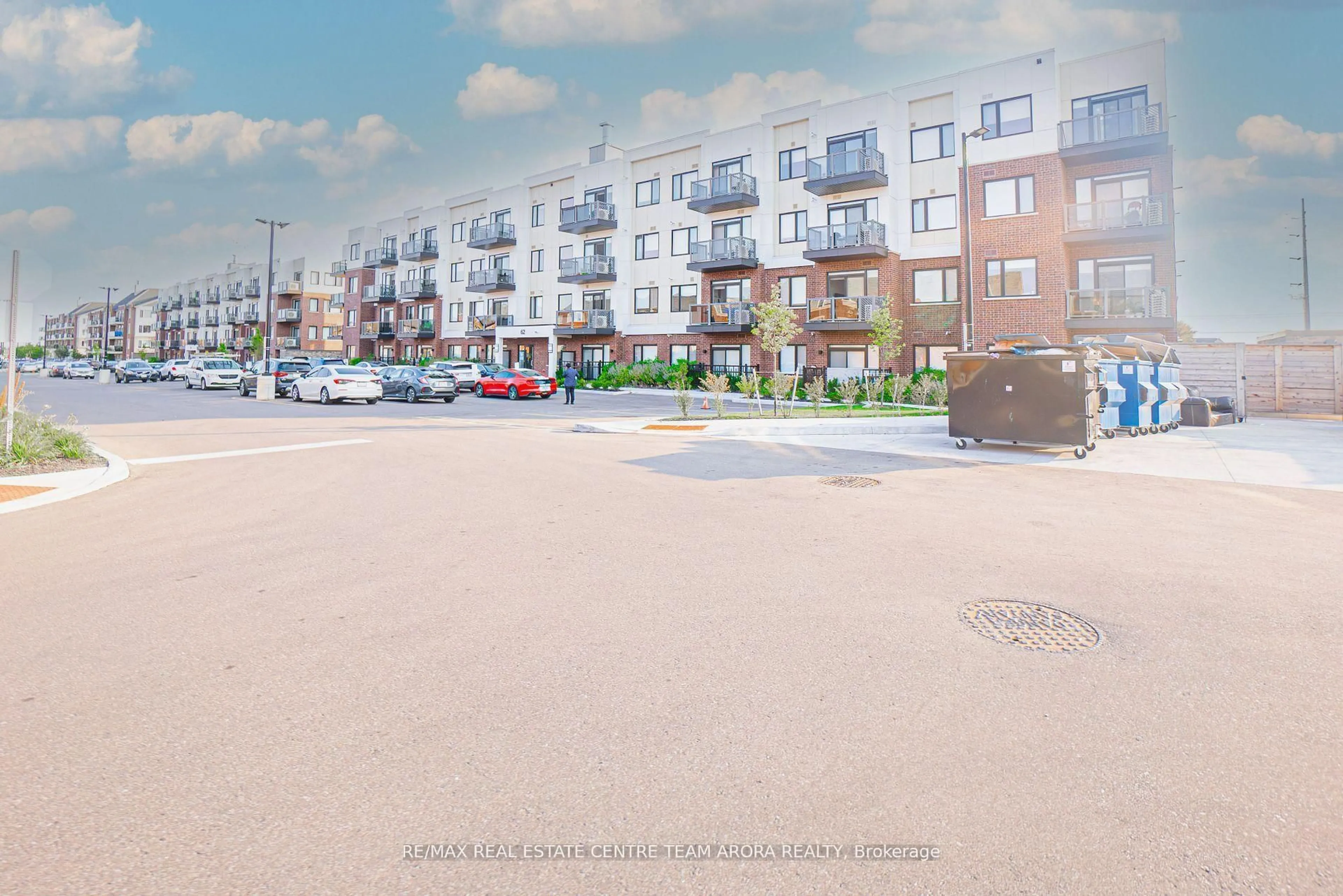Blurry image for 62 Sky Harbour Dr #213, Brampton Ontario L6Y 6J2