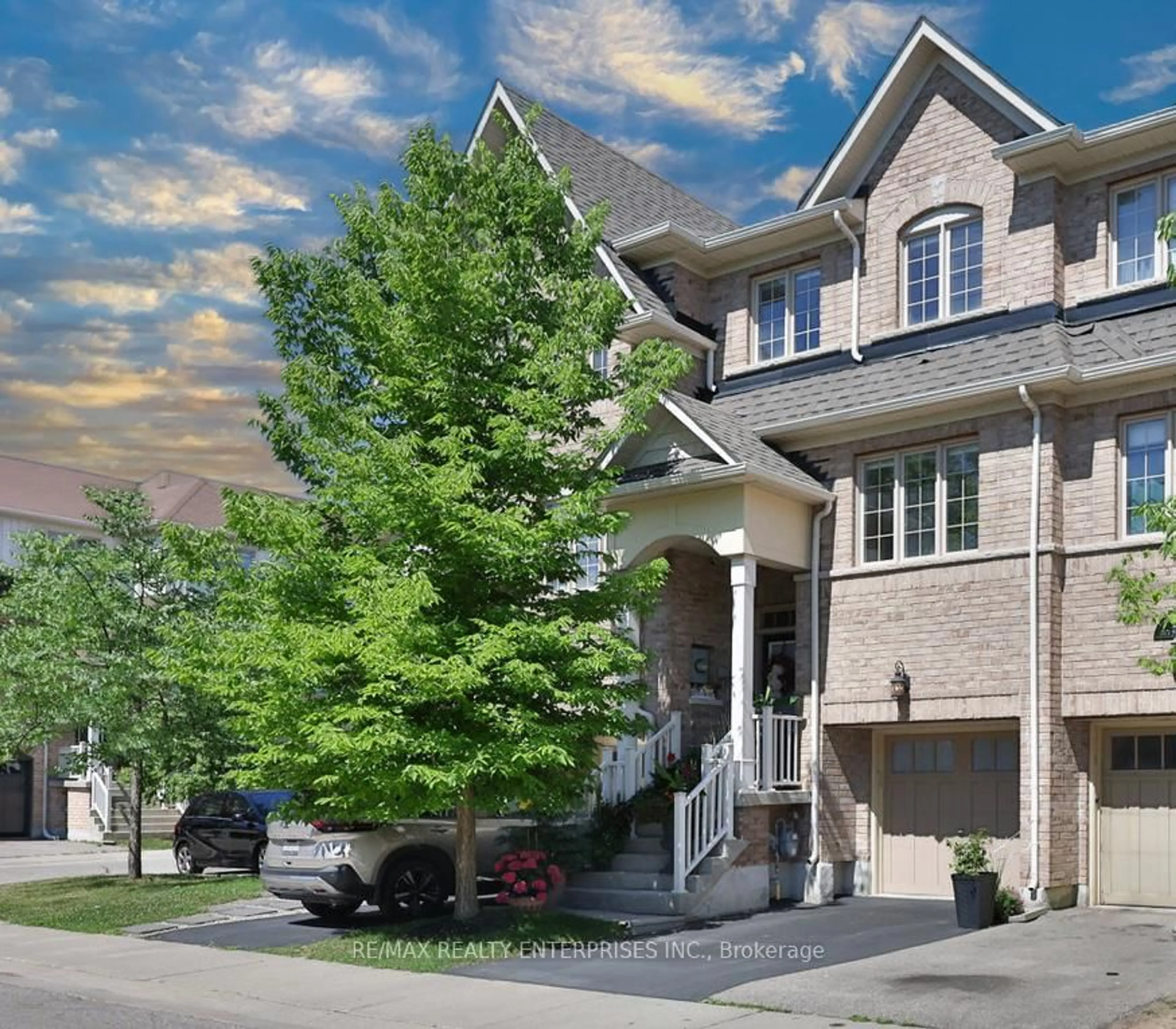 Home with brick exterior material, street for 2171 Fiddlers Way #14, Oakville Ontario L6M 0R9