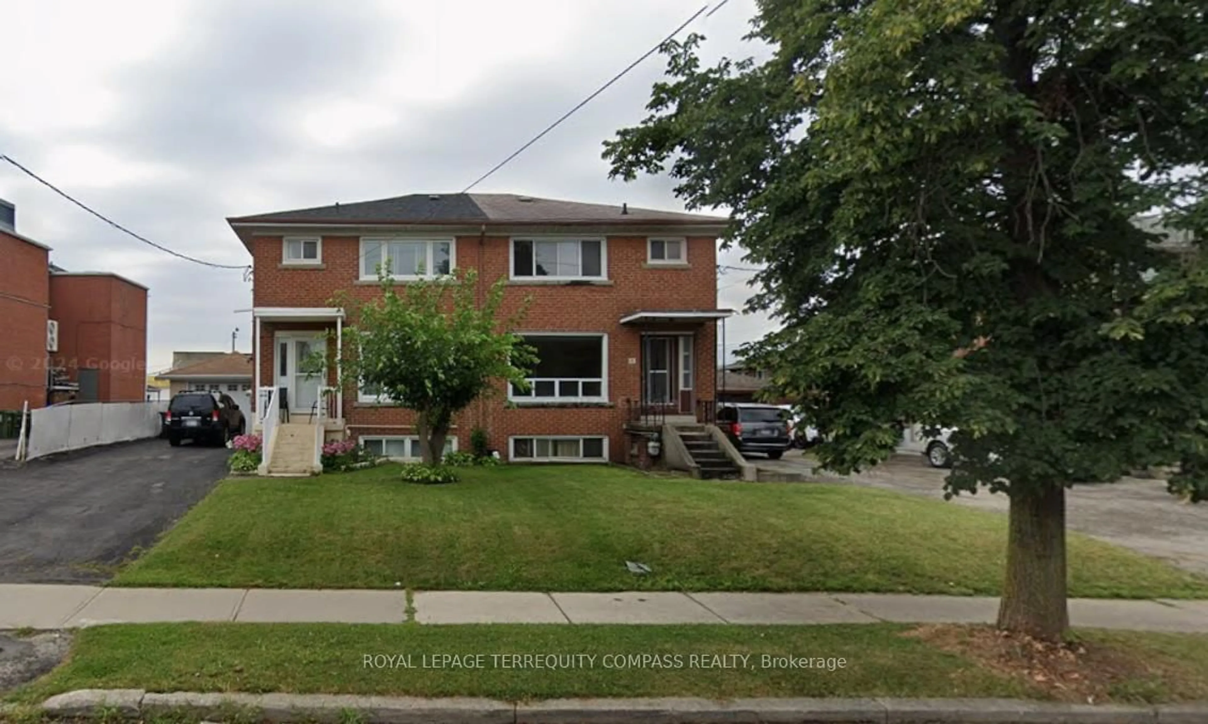 Home with brick exterior material, street for 11 Arrowsmith Ave, Toronto Ontario M6M 2W8