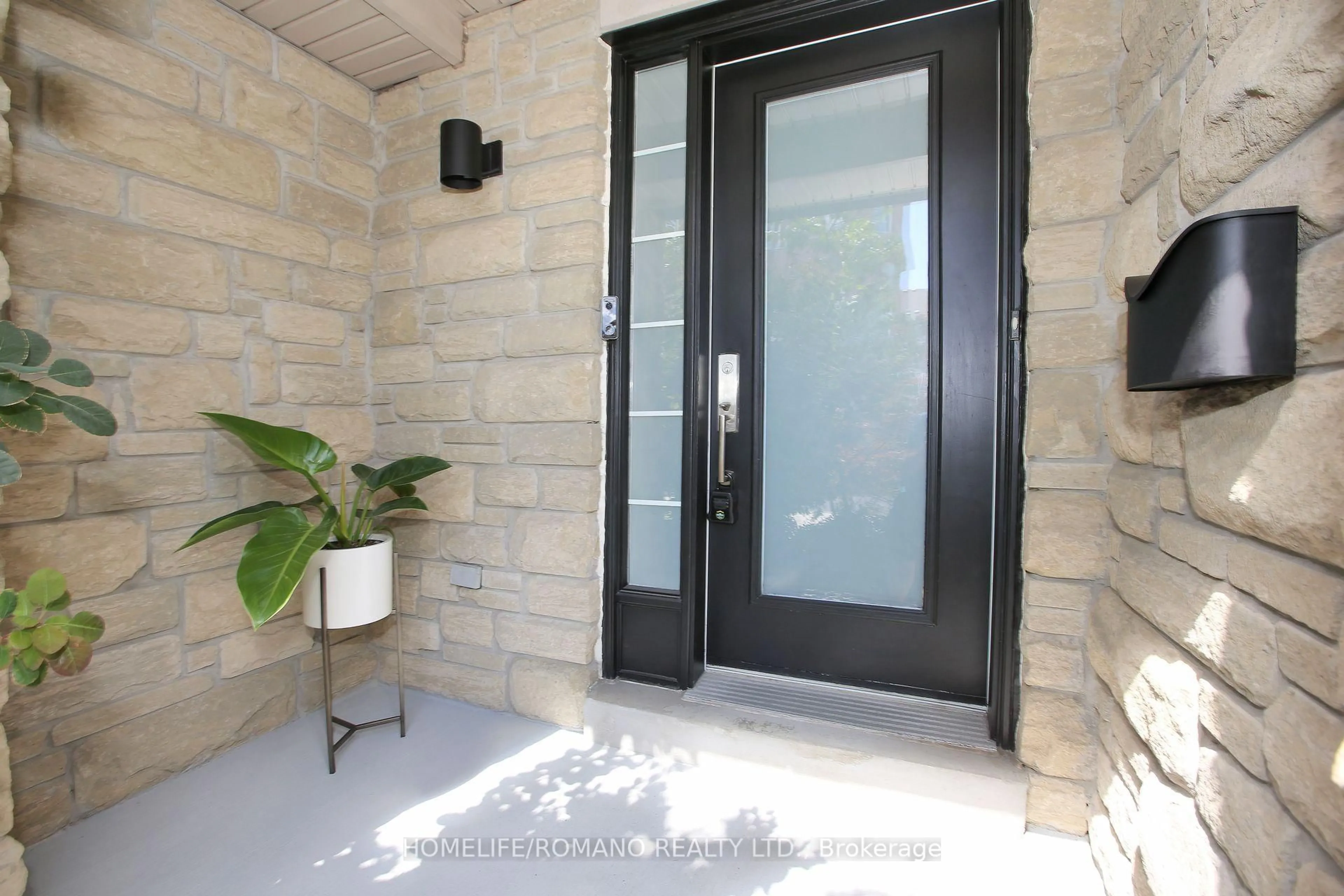 Indoor entryway for 14 Ramage Lane, Toronto Ontario M9C 5S6