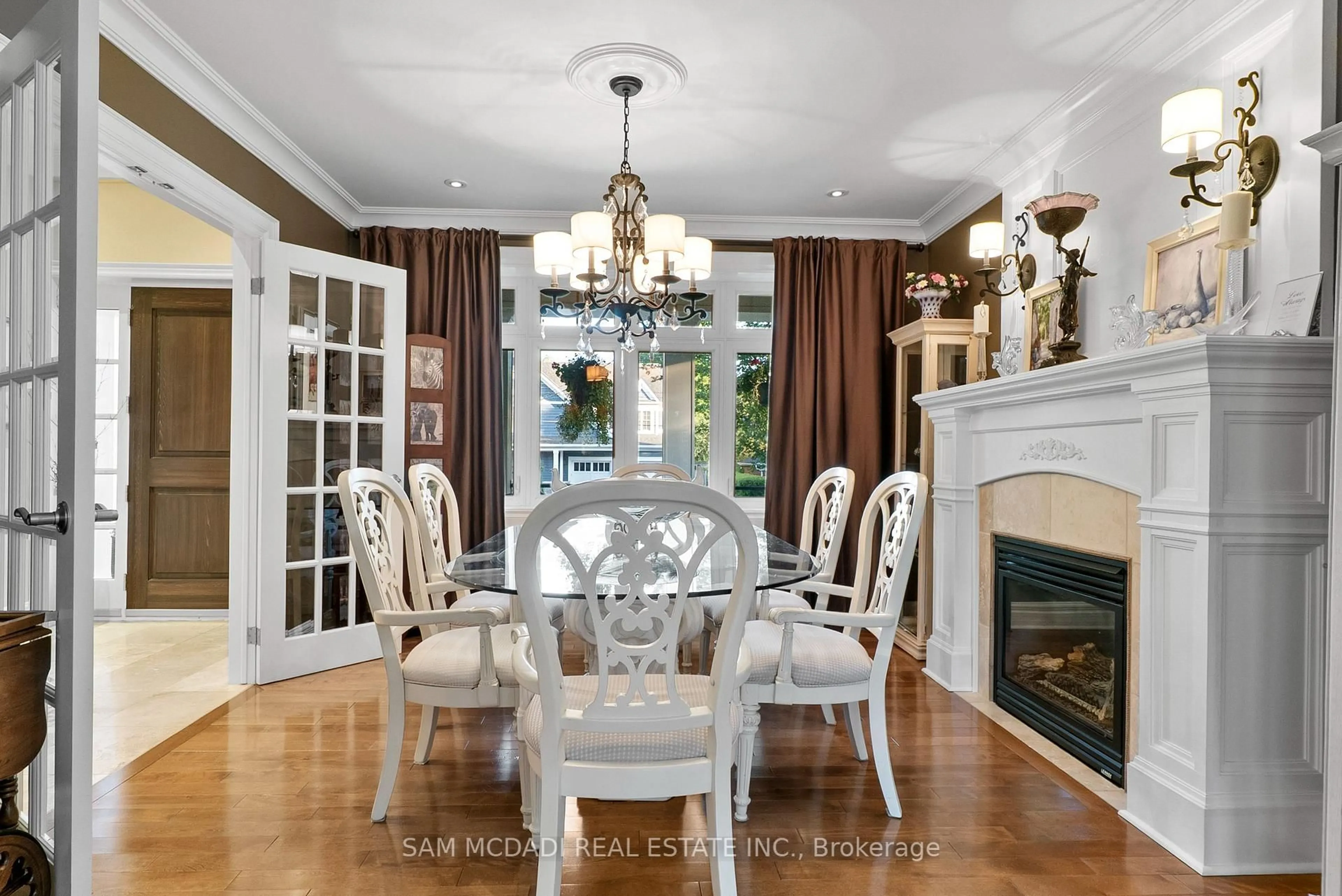 Dining room, unknown for 1522 Glenhill Cres, Mississauga Ontario L5H 3C5