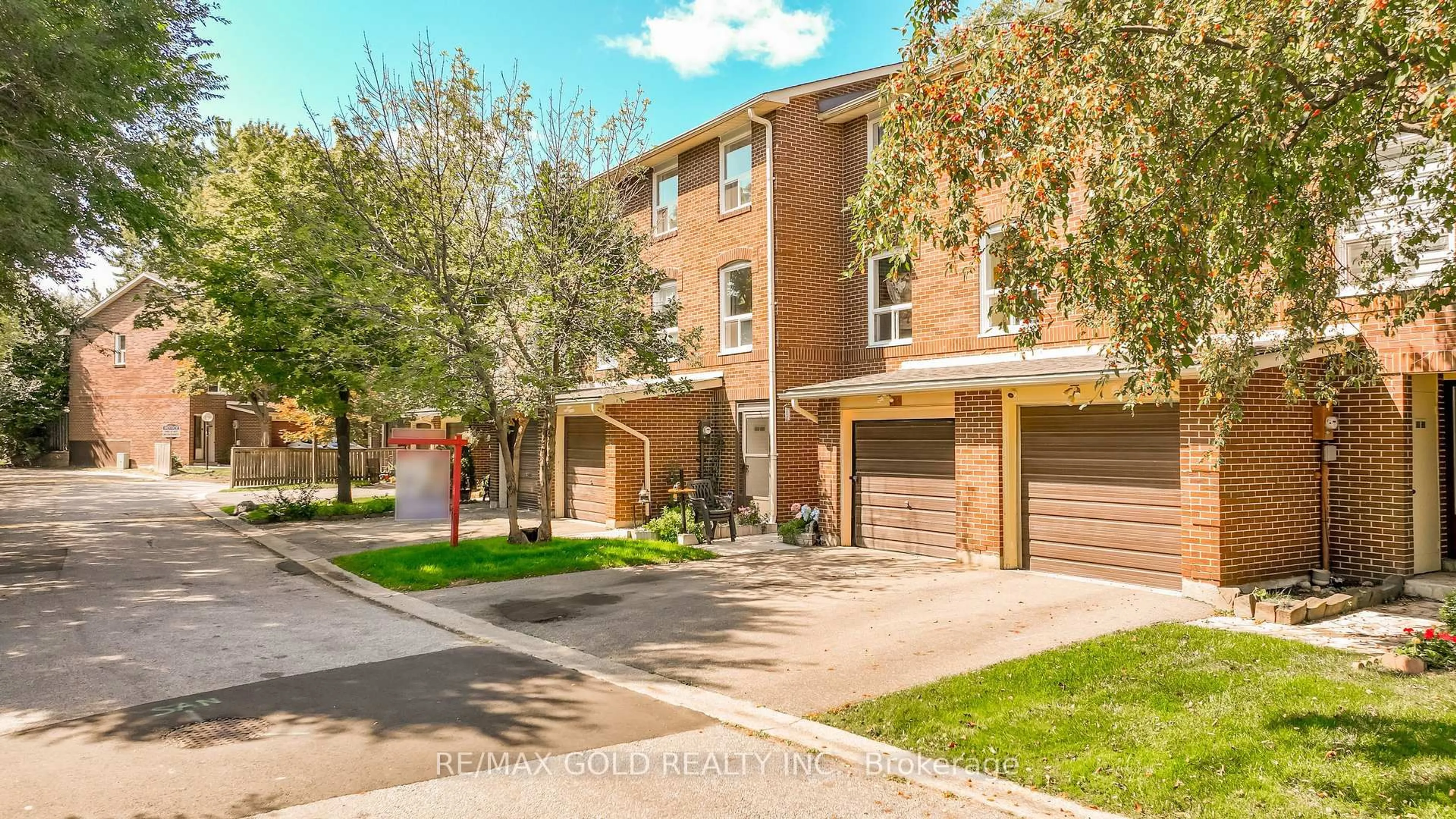 Home with brick exterior material, street for 43 Eden Park Dr, Brampton Ontario L6T 3A5