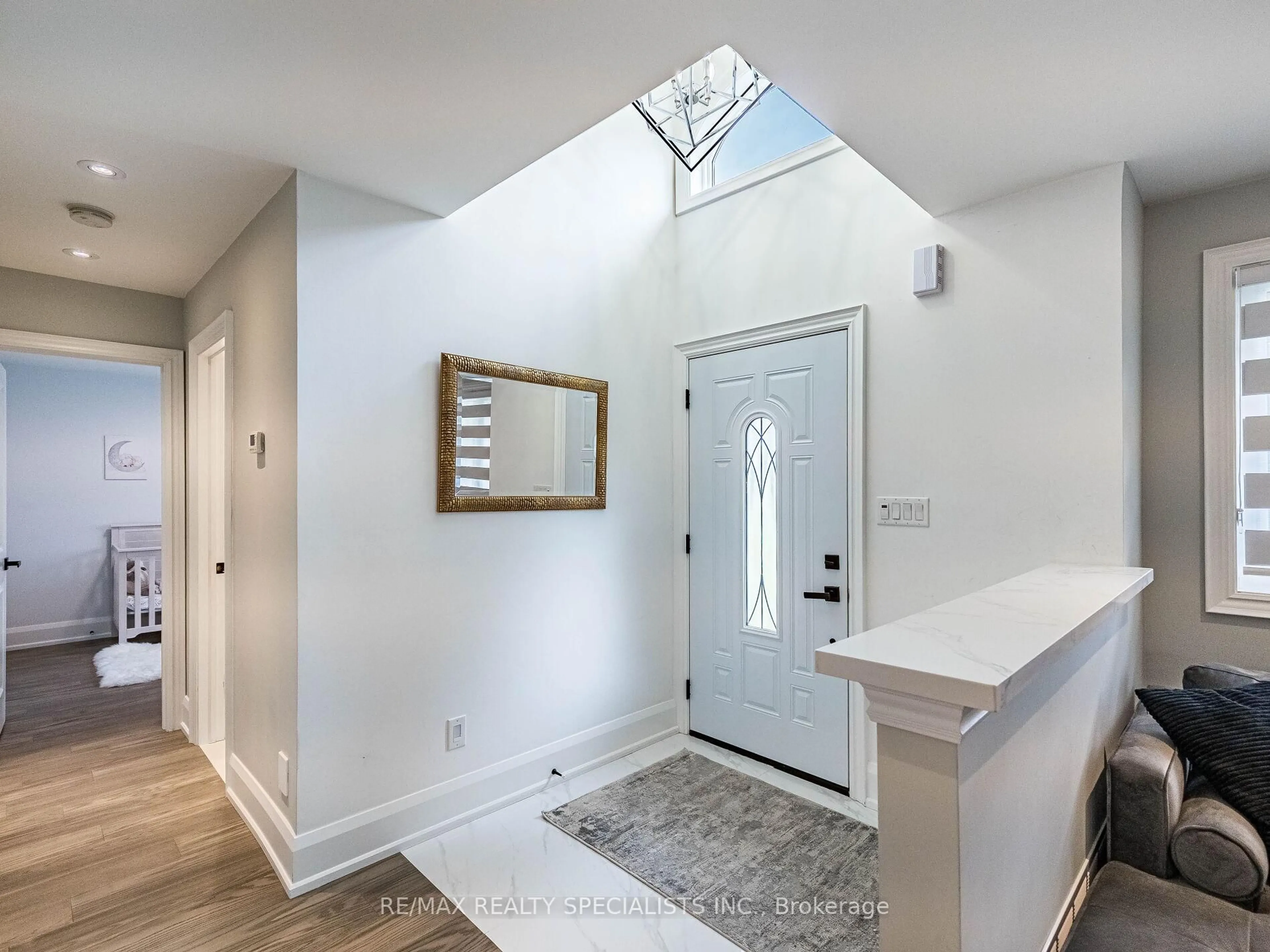 Indoor entryway for 16 Lesbury Ave, Brampton Ontario L6W 3A3
