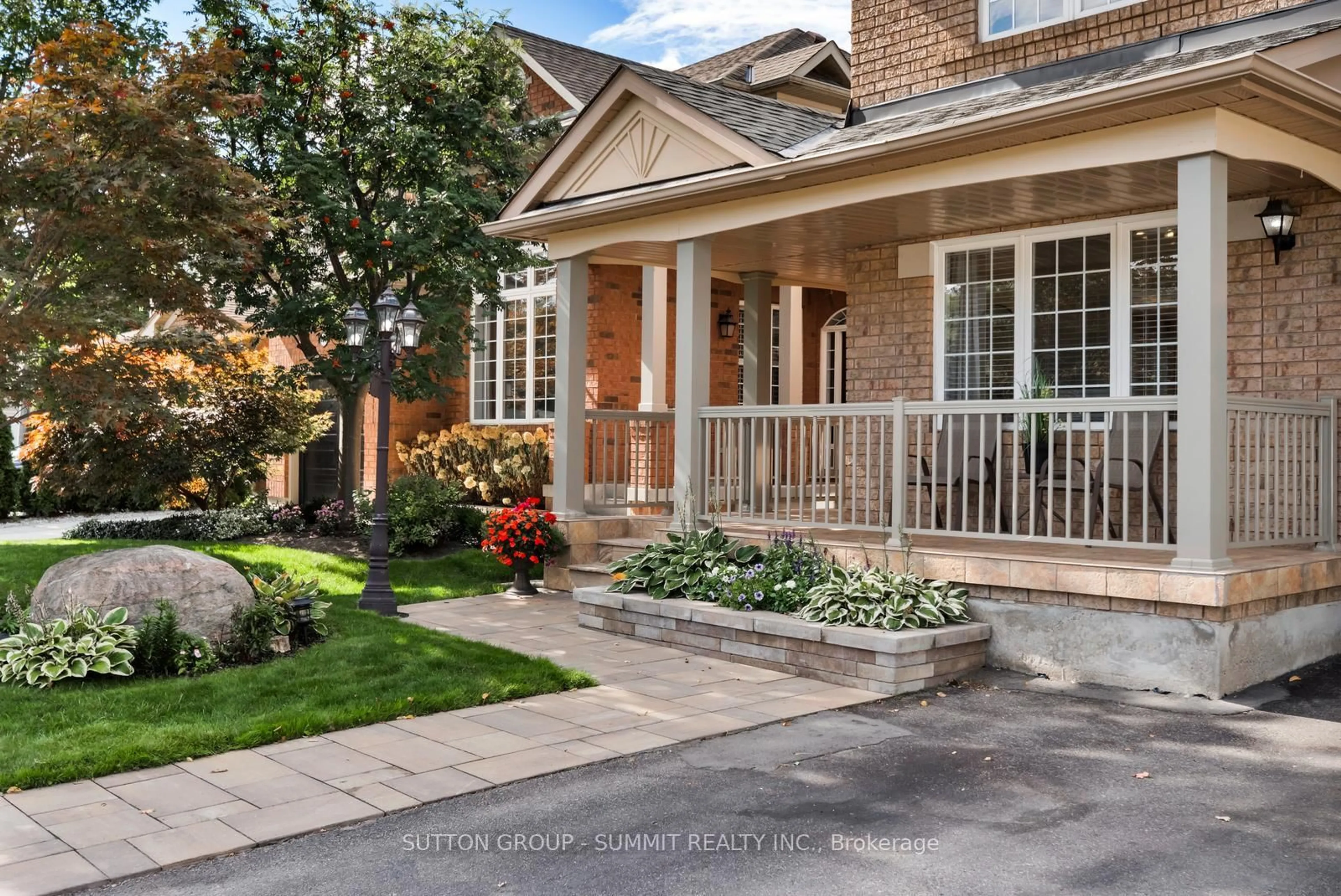 Home with brick exterior material, street for 3932 Regatta Crt, Mississauga Ontario L5M 6L9