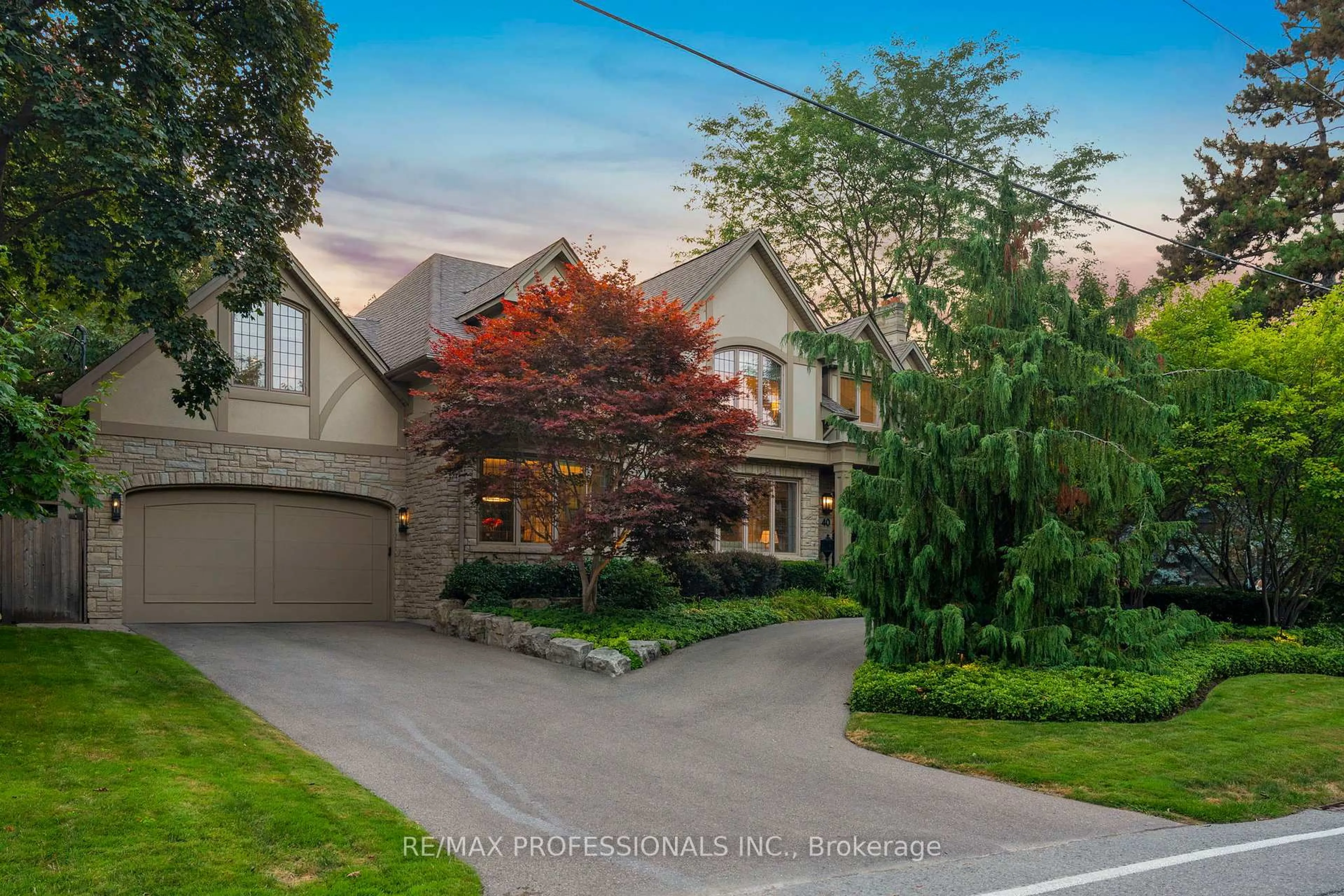 Home with brick exterior material, street for 40 Edgehill Rd, Toronto Ontario M9A 4N4