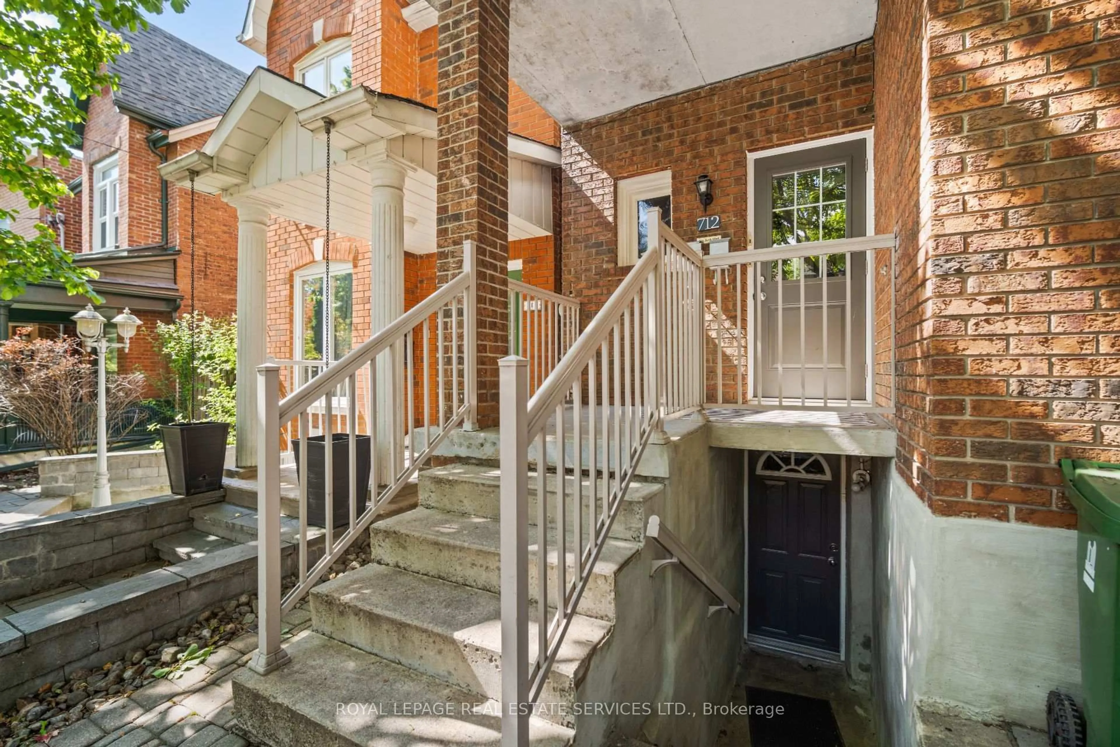 Unknown for 712 Gladstone Ave, Toronto Ontario M6H 3J4