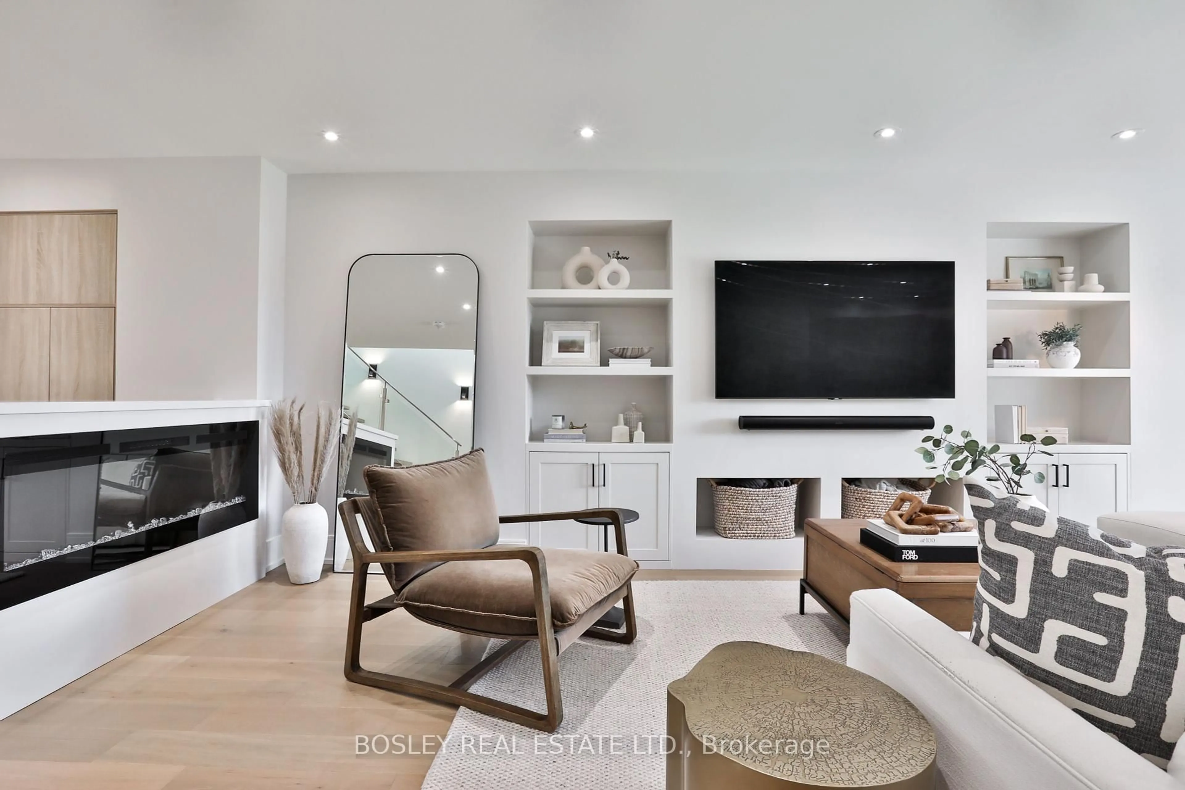 Living room with furniture, unknown for 23A Lunness Rd, Toronto Ontario M8W 4M2