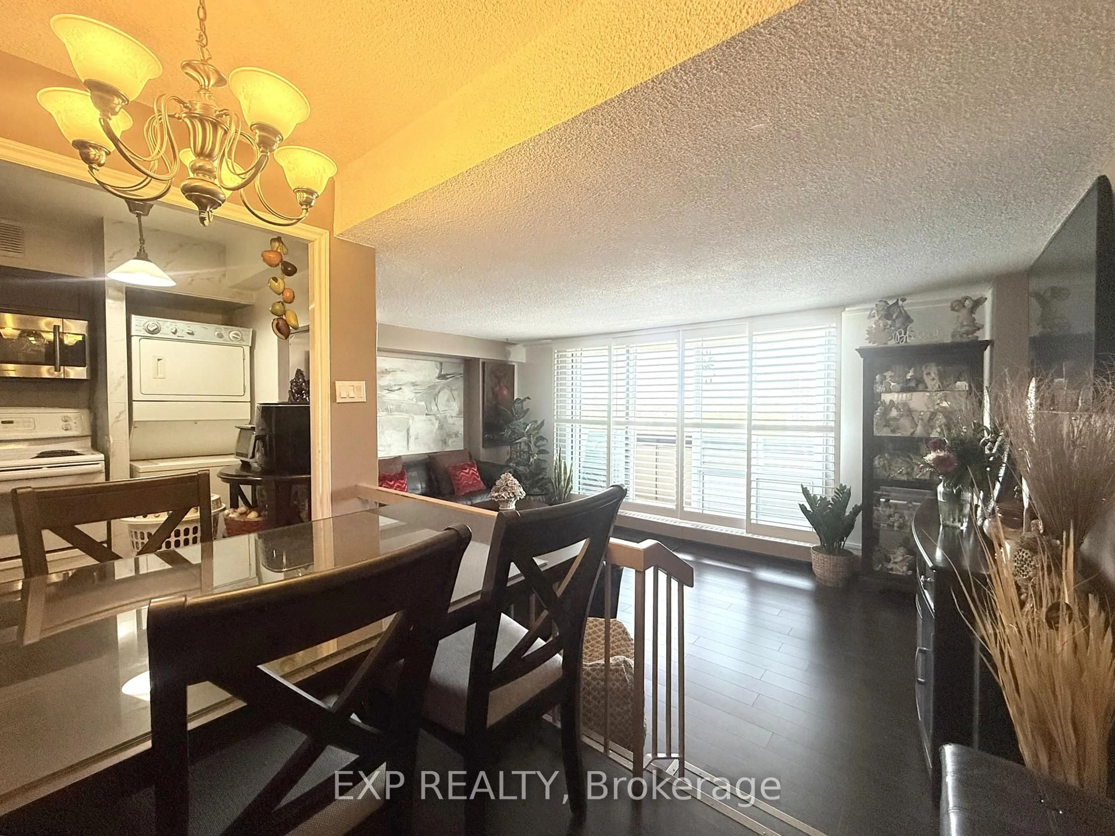 Dining room, unknown for 5 San Romano Way #9, Toronto Ontario M3N 2Y4
