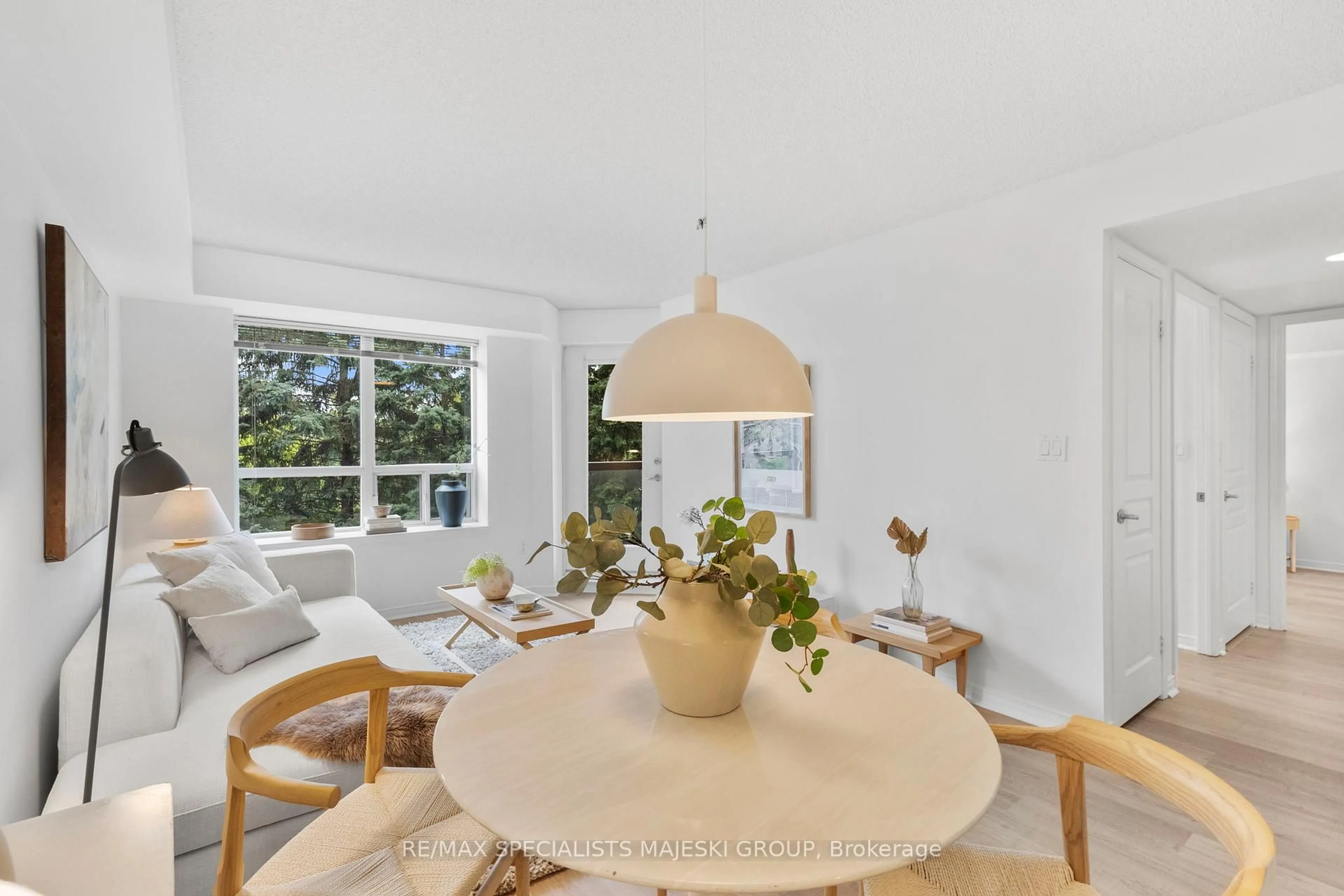 Dining room, unknown for 300 Ray Lawson Blvd #307, Brampton Ontario L6Y 5H5