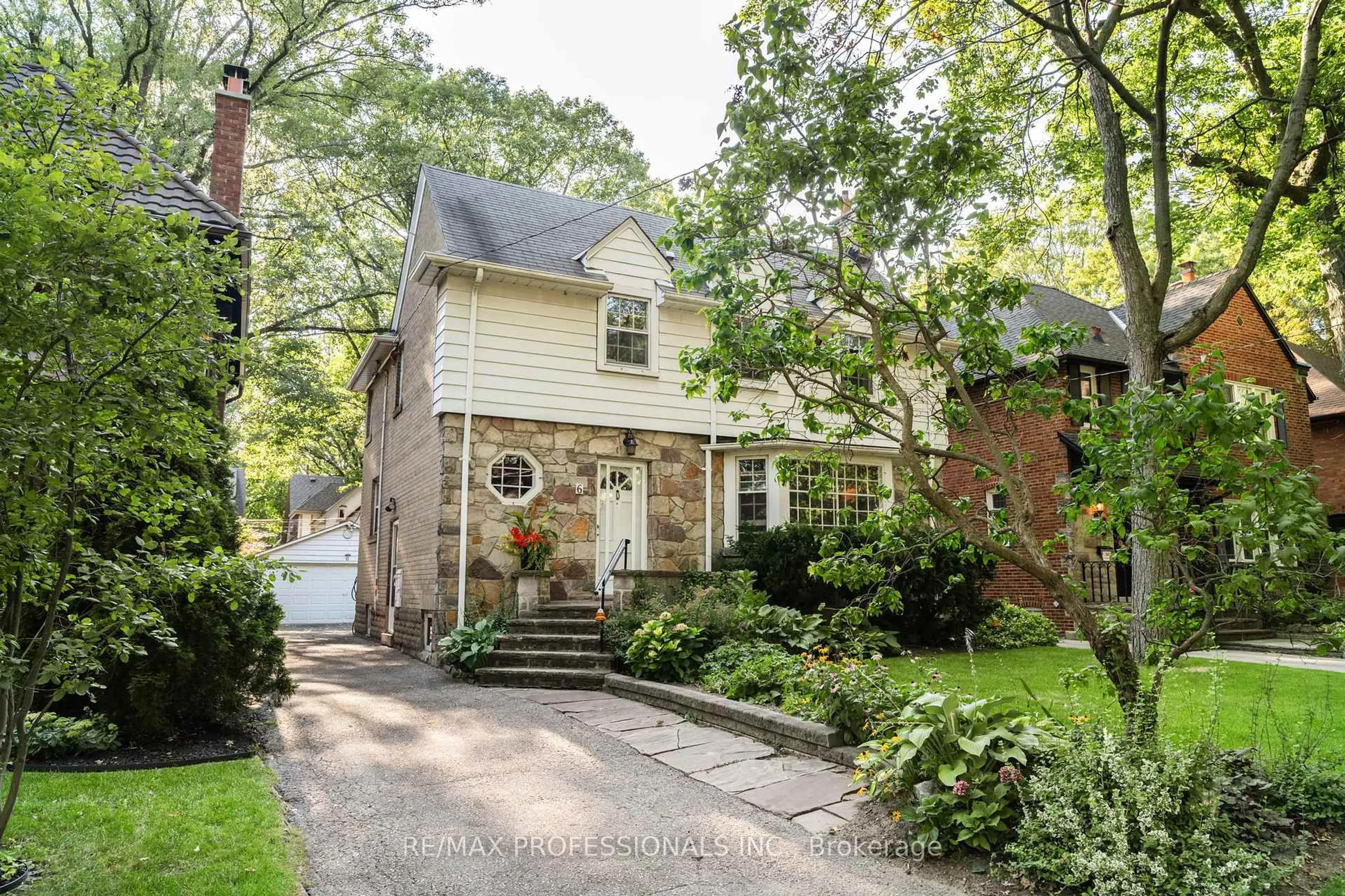 Home with brick exterior material, street for 6 Princeton Rd, Toronto Ontario M8X 2E2
