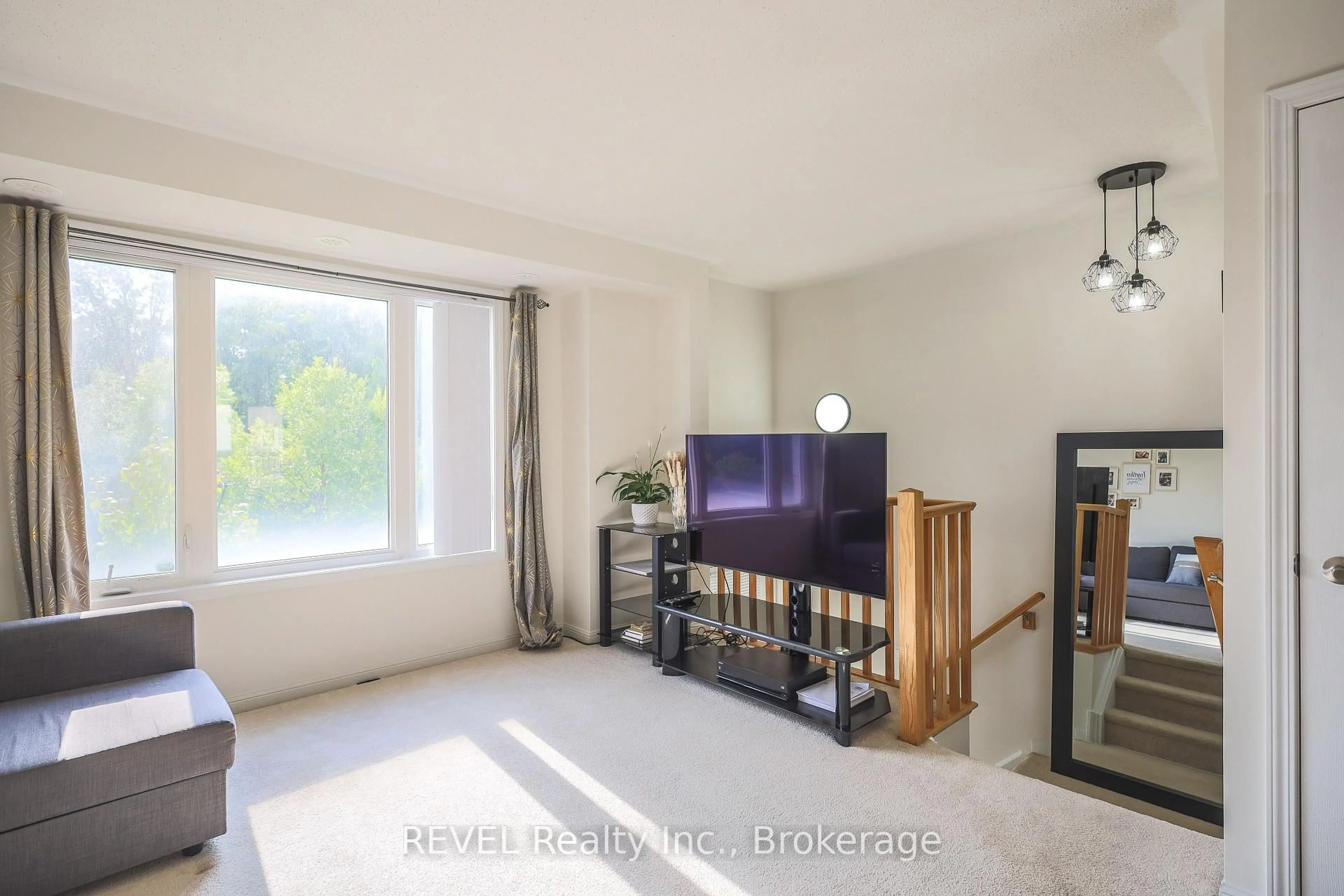 A pic of a room for 1 Beckenrose Crt #87, Brampton Ontario L6Y 6G2