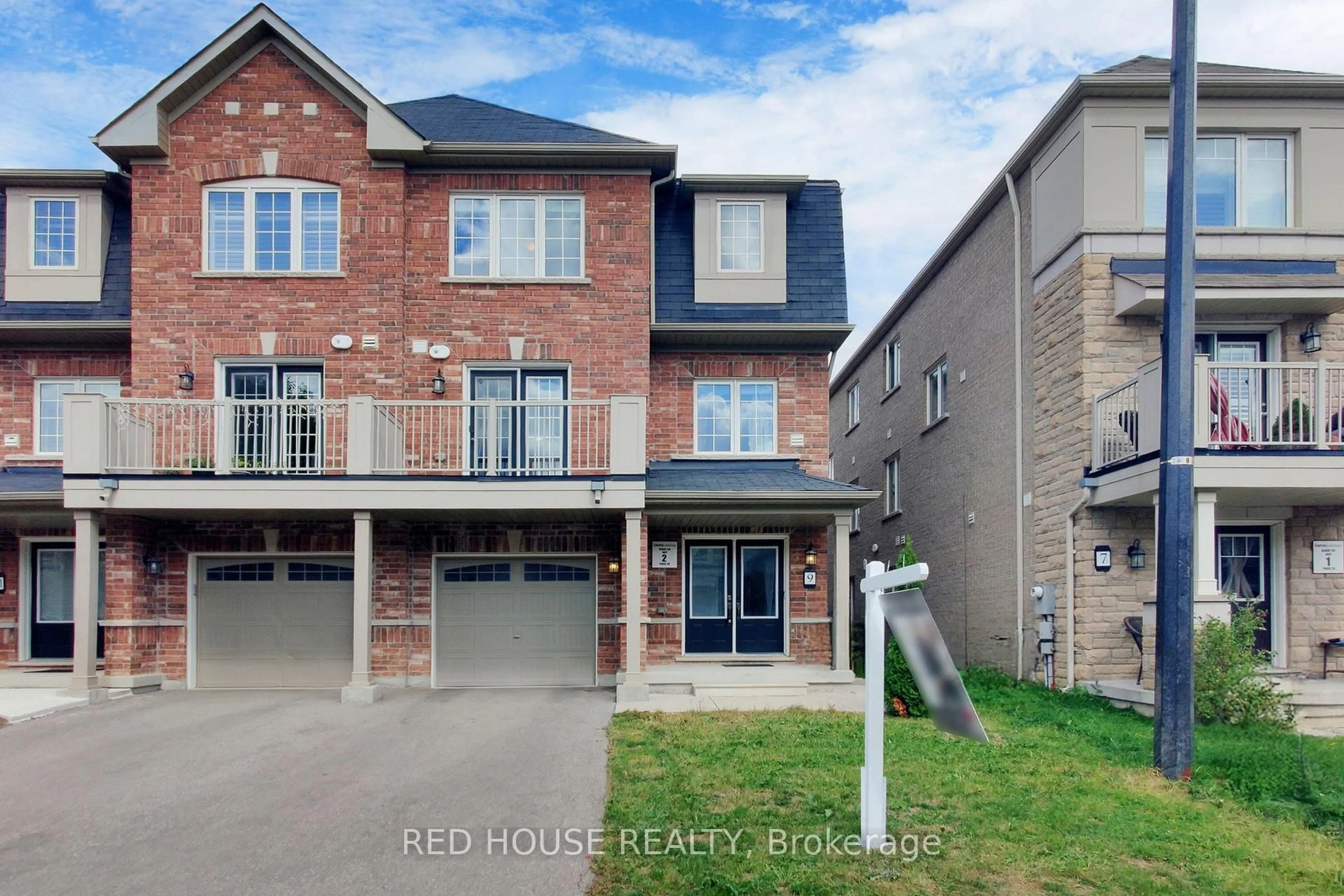 Home with brick exterior material, street for 9 Daylight St, Brampton Ontario L7A 4N5
