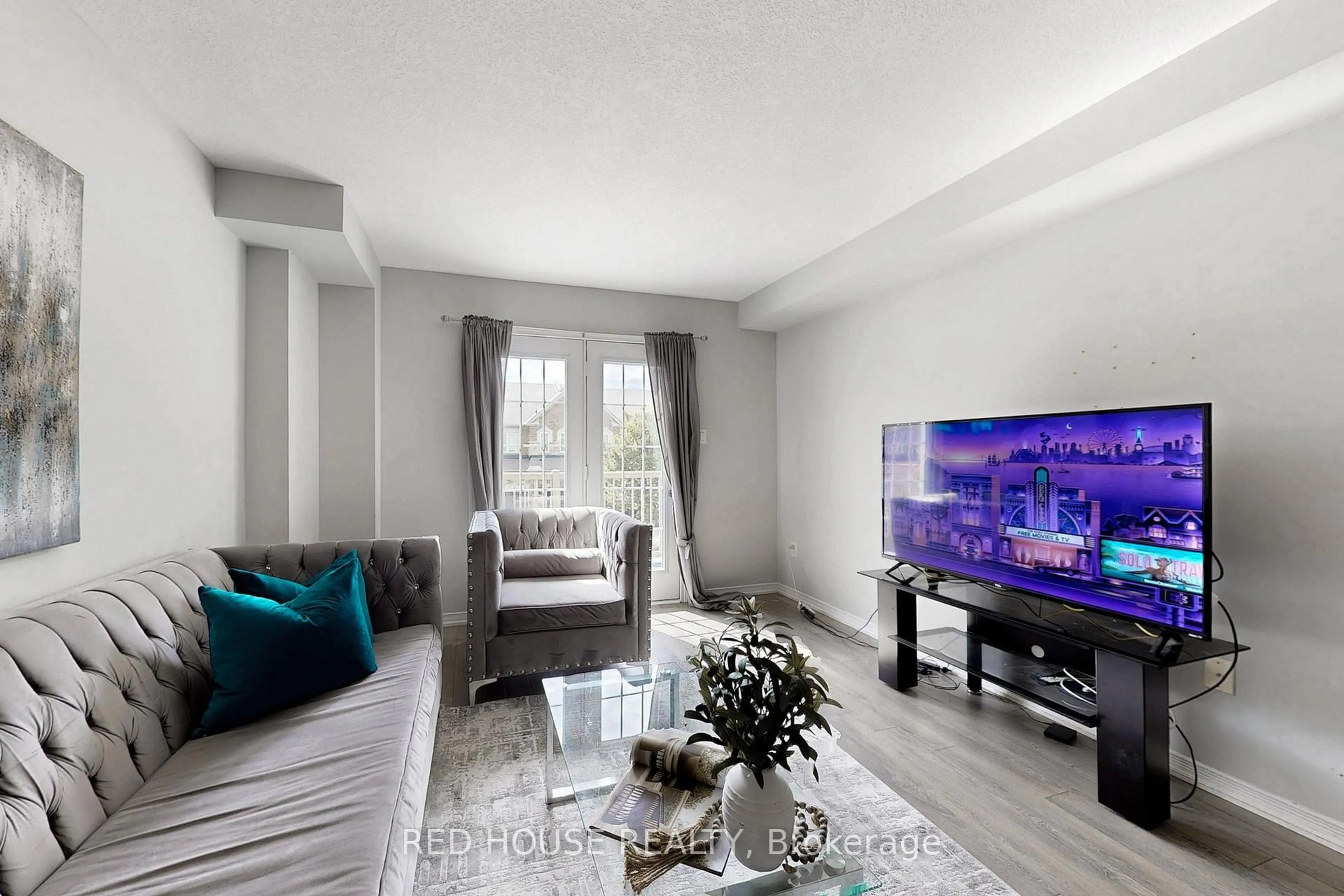 Living room with furniture, unknown for 9 Daylight St, Brampton Ontario L7A 4N5