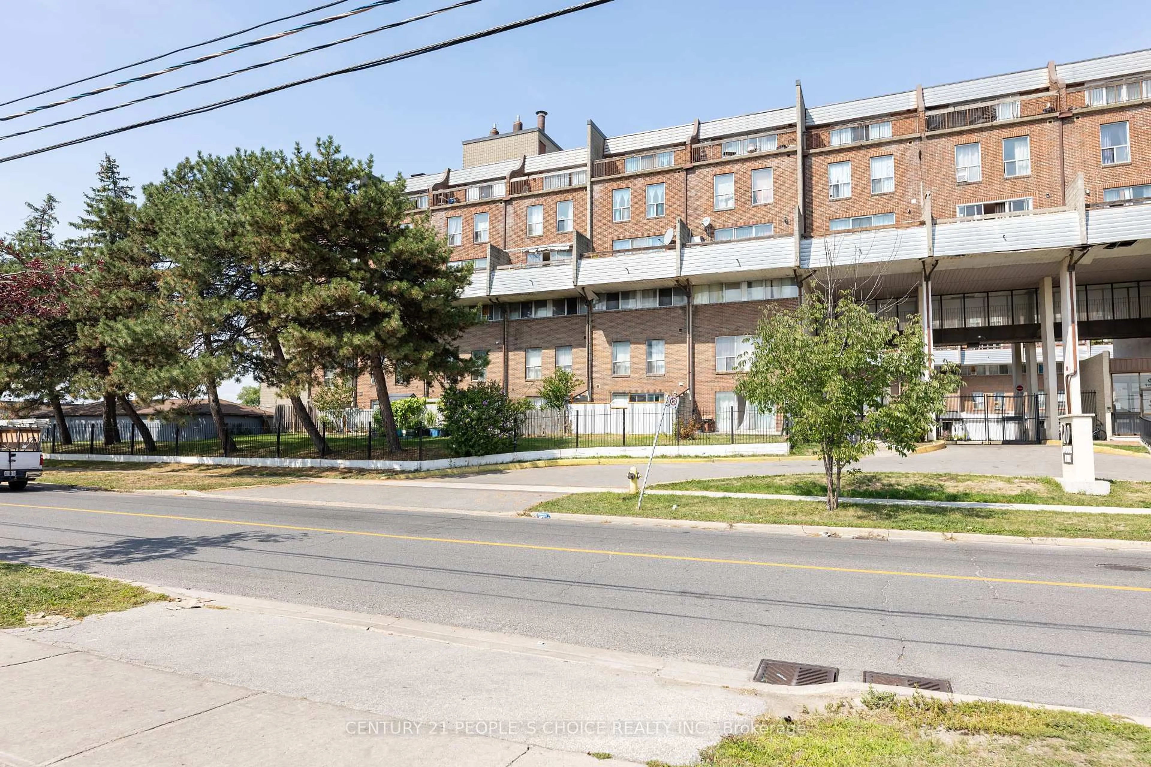 Unknown for 10 Eddystone Ave #111, Toronto Ontario M3N 2T2