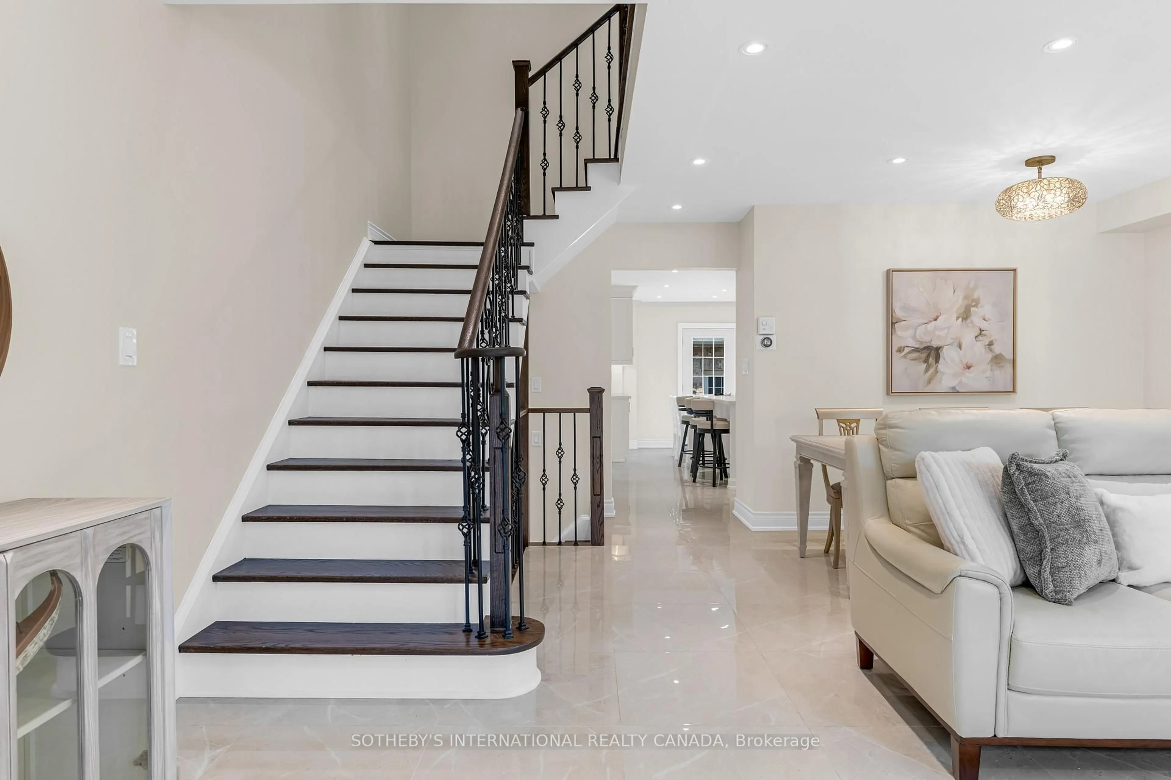 Stairs for 3130 Robert Brown Blvd, Oakville Ontario L6M 0P5