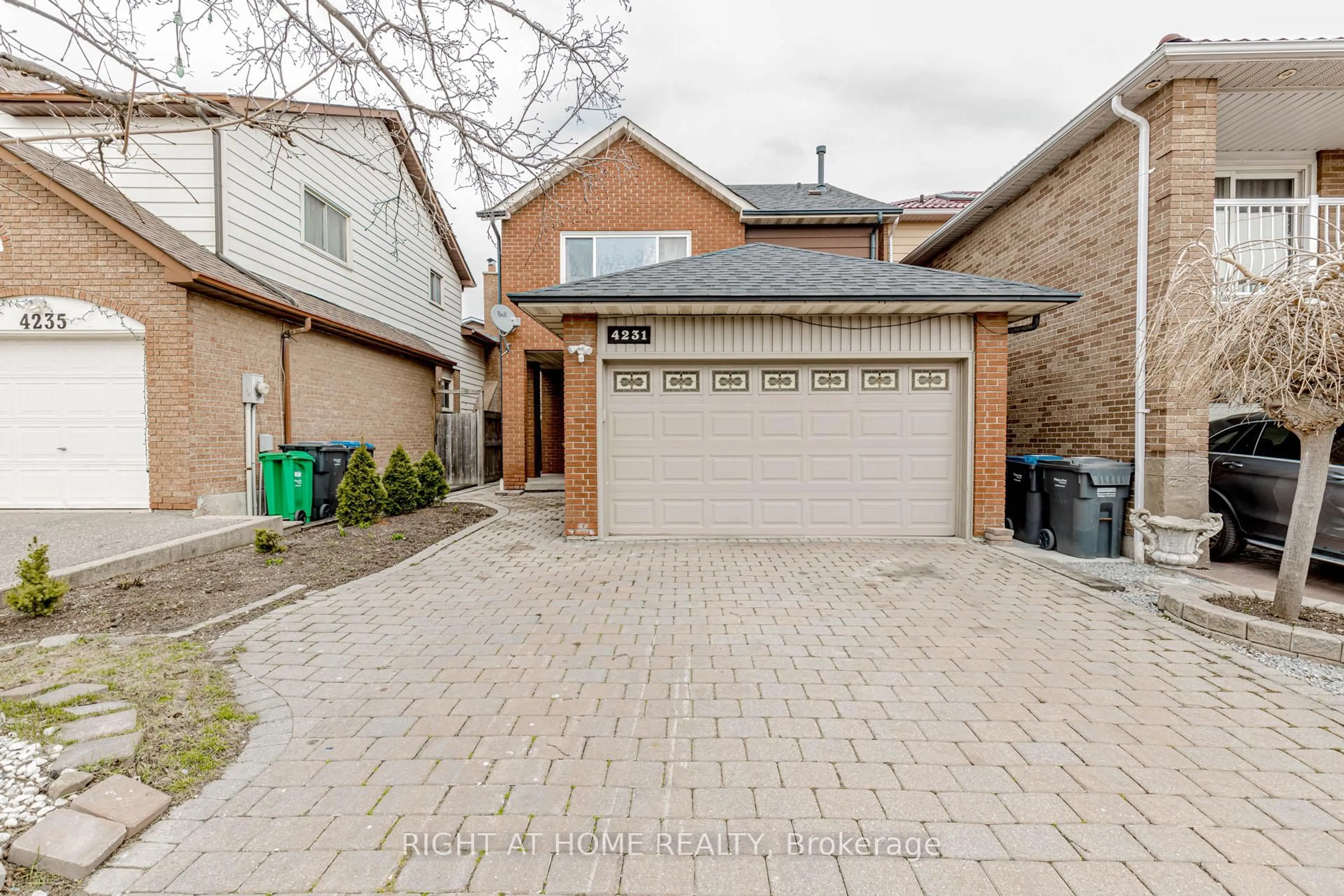 Home with brick exterior material, street for 4231 Sugarbush Rd, Mississauga Ontario L5B 2X5