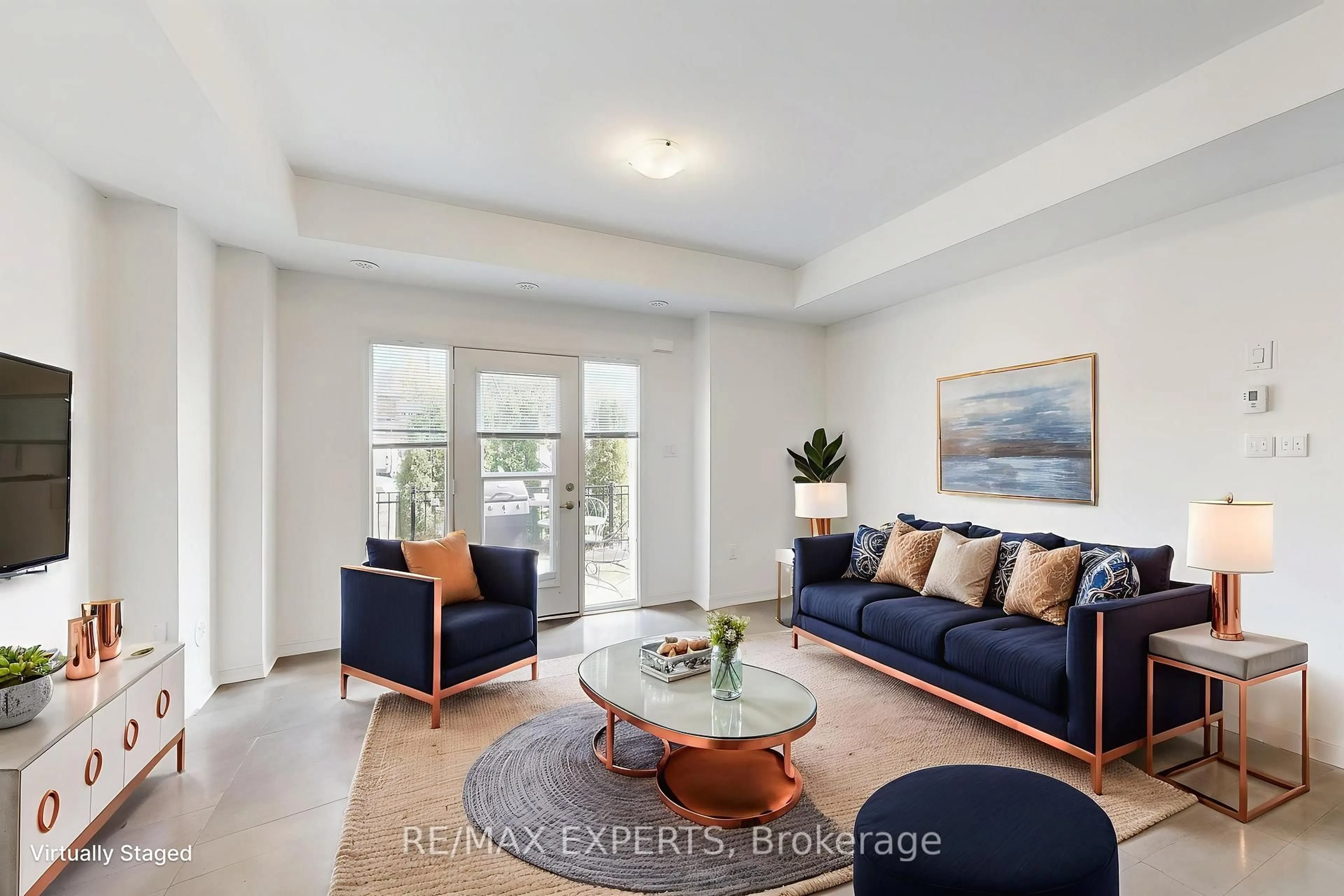 Living room with furniture, unknown for 250 Sunny Meadow Blvd #33, Brampton Ontario L6R 3Y7