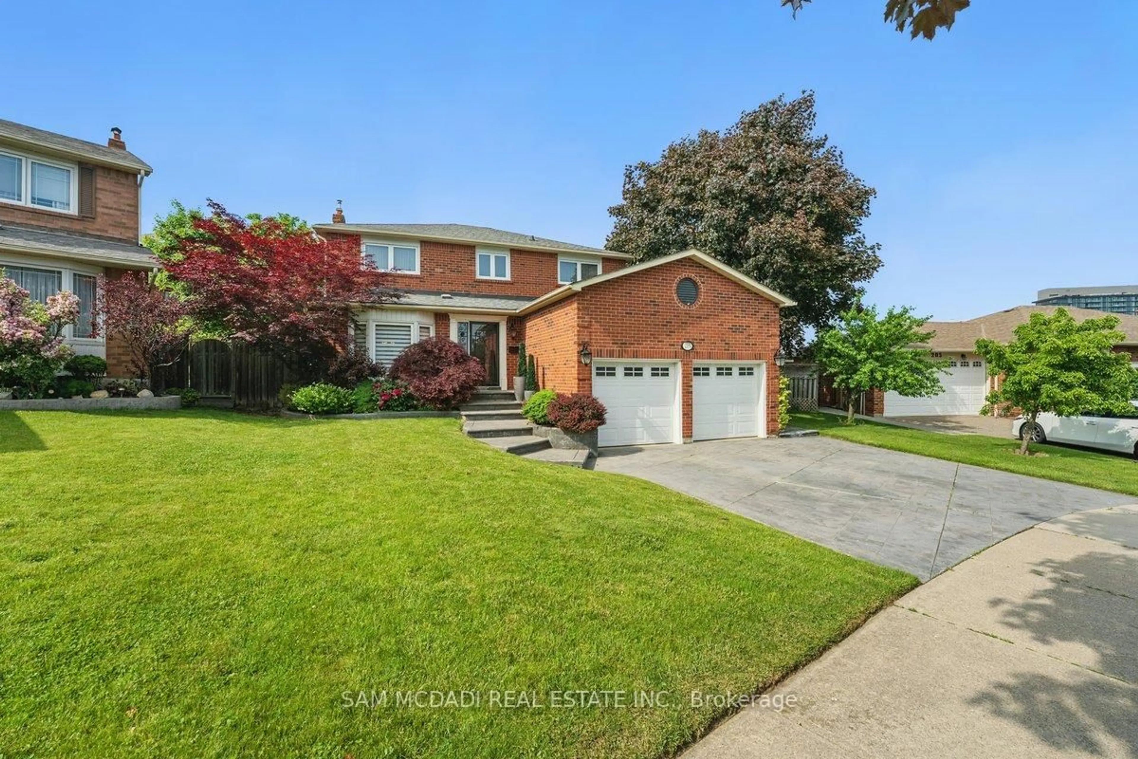 Home with brick exterior material, street for 215 Anastasia Terr, Mississauga Ontario L5B 3A5