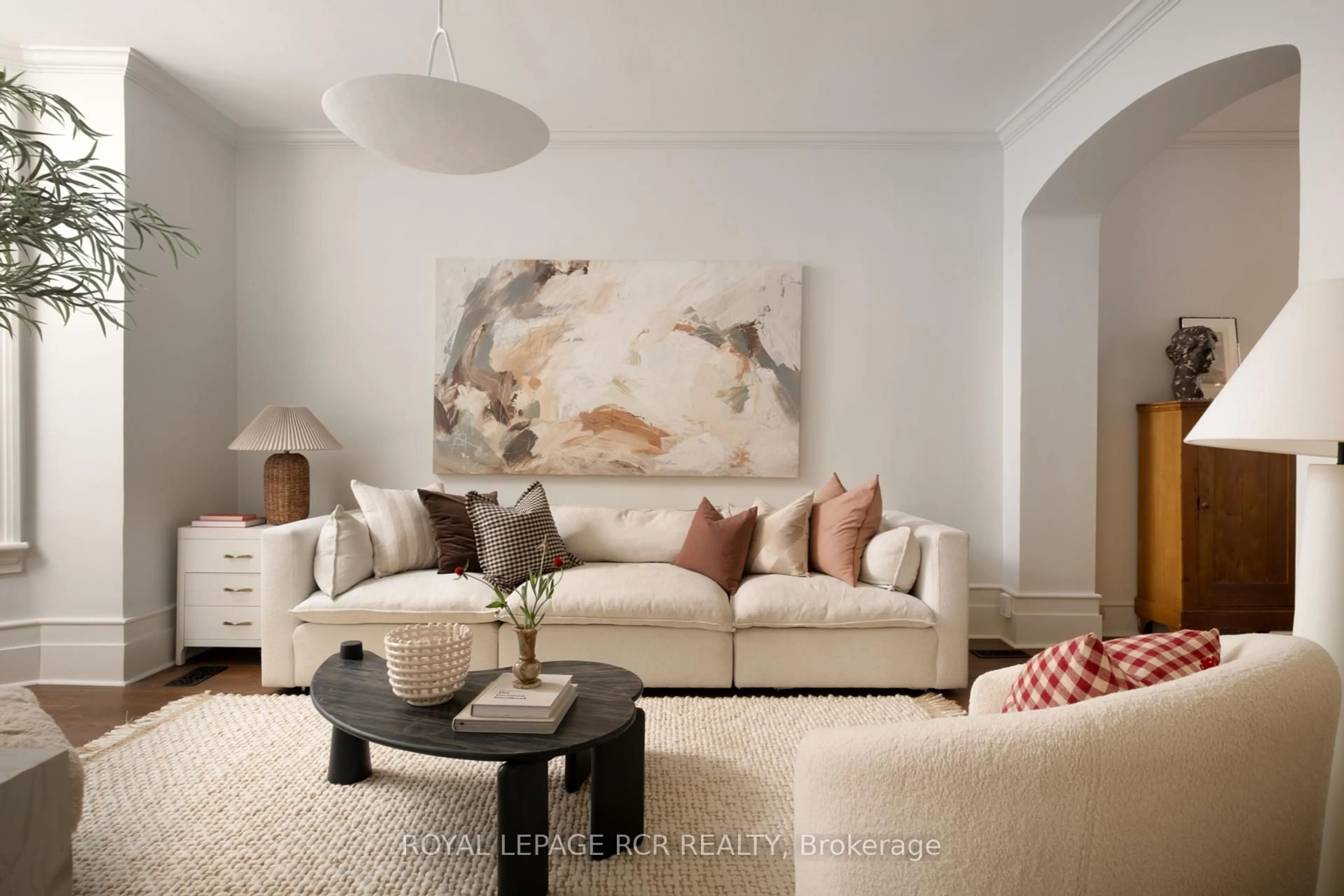 Living room with furniture, unknown for 12 Bythia St, Orangeville Ontario L9W 2S1
