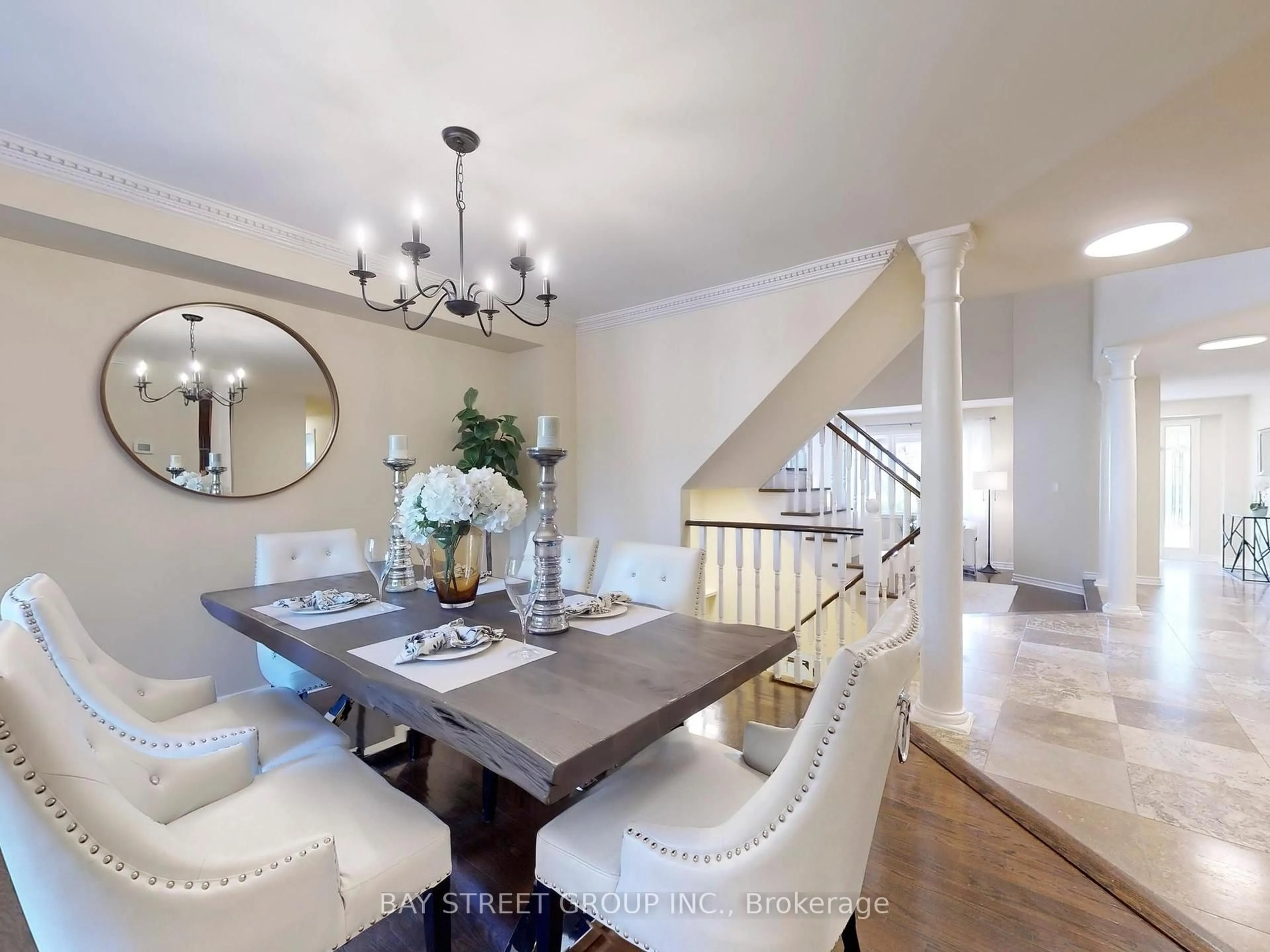 Dining room, unknown for 5359 Ruperts Gate Dr, Mississauga Ontario L5M 5C4