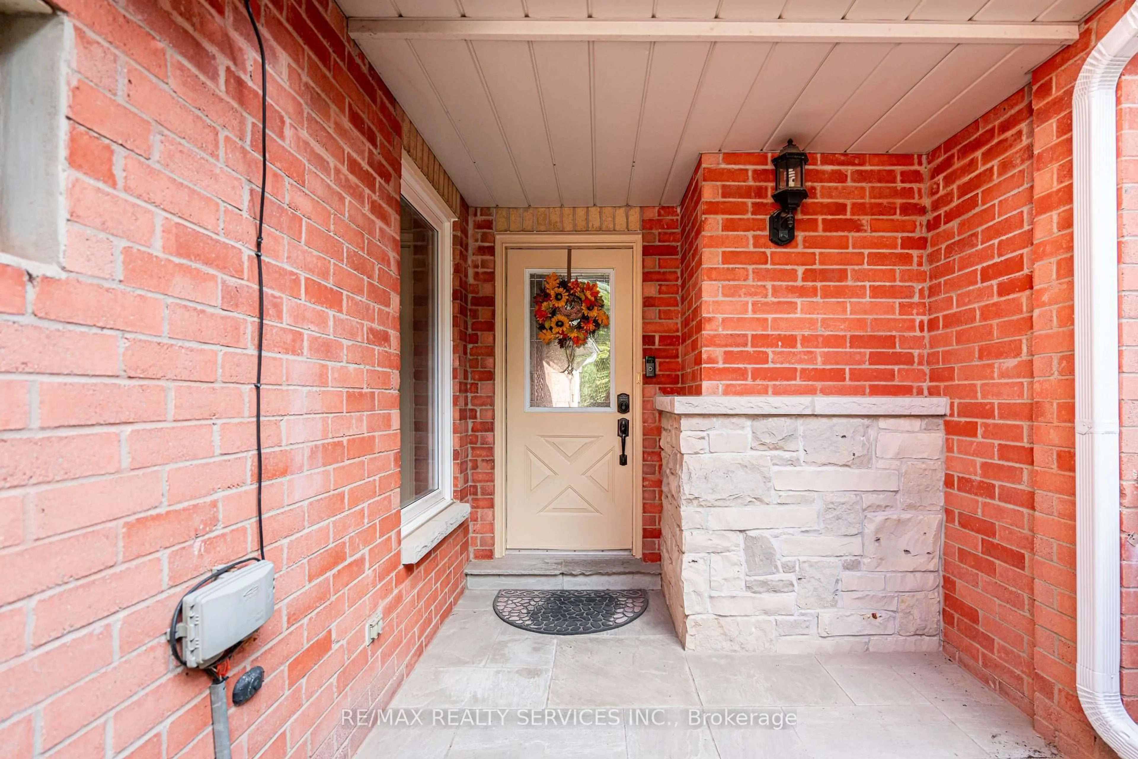 Home with brick exterior material, street for 1160 Mccraney St, Oakville Ontario L6H 4S4