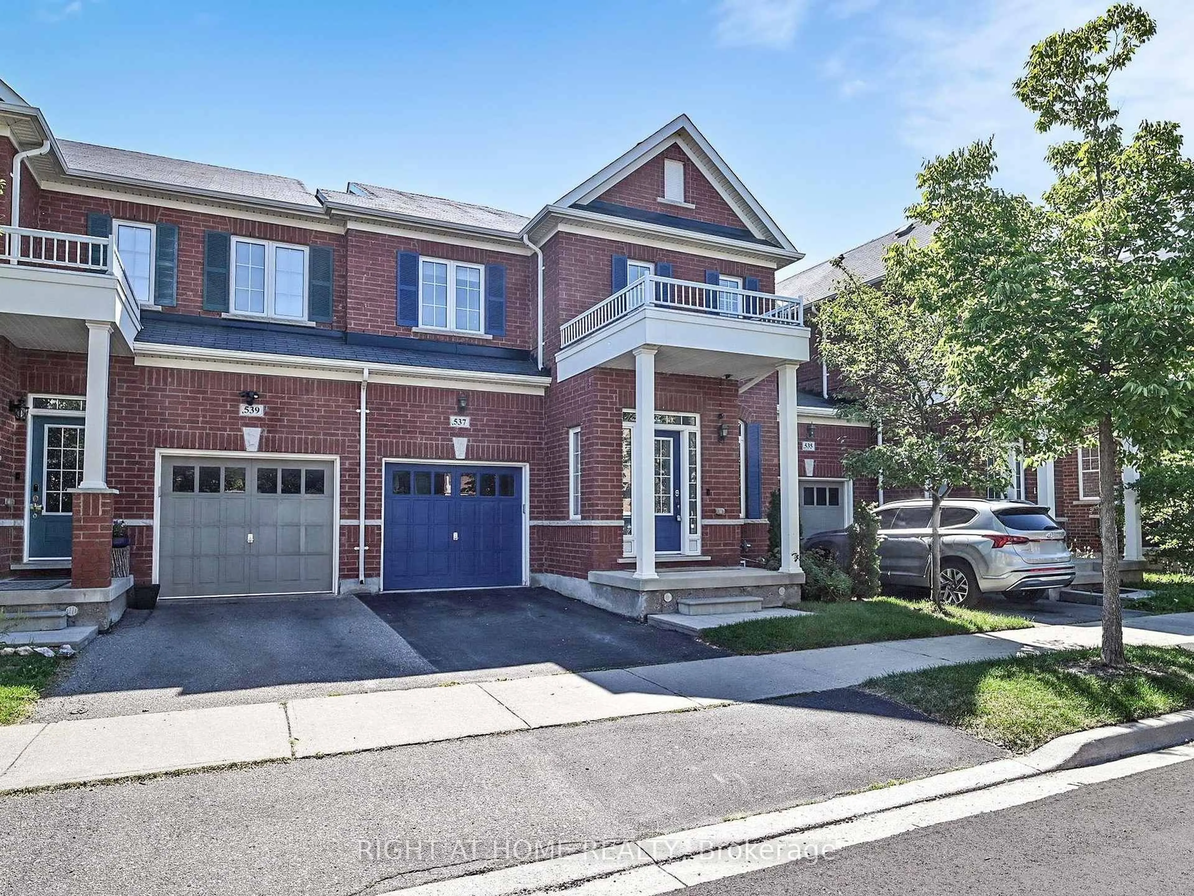 Home with brick exterior material, street for 537 Vaughan Crt, Milton Ontario L9T 8A7