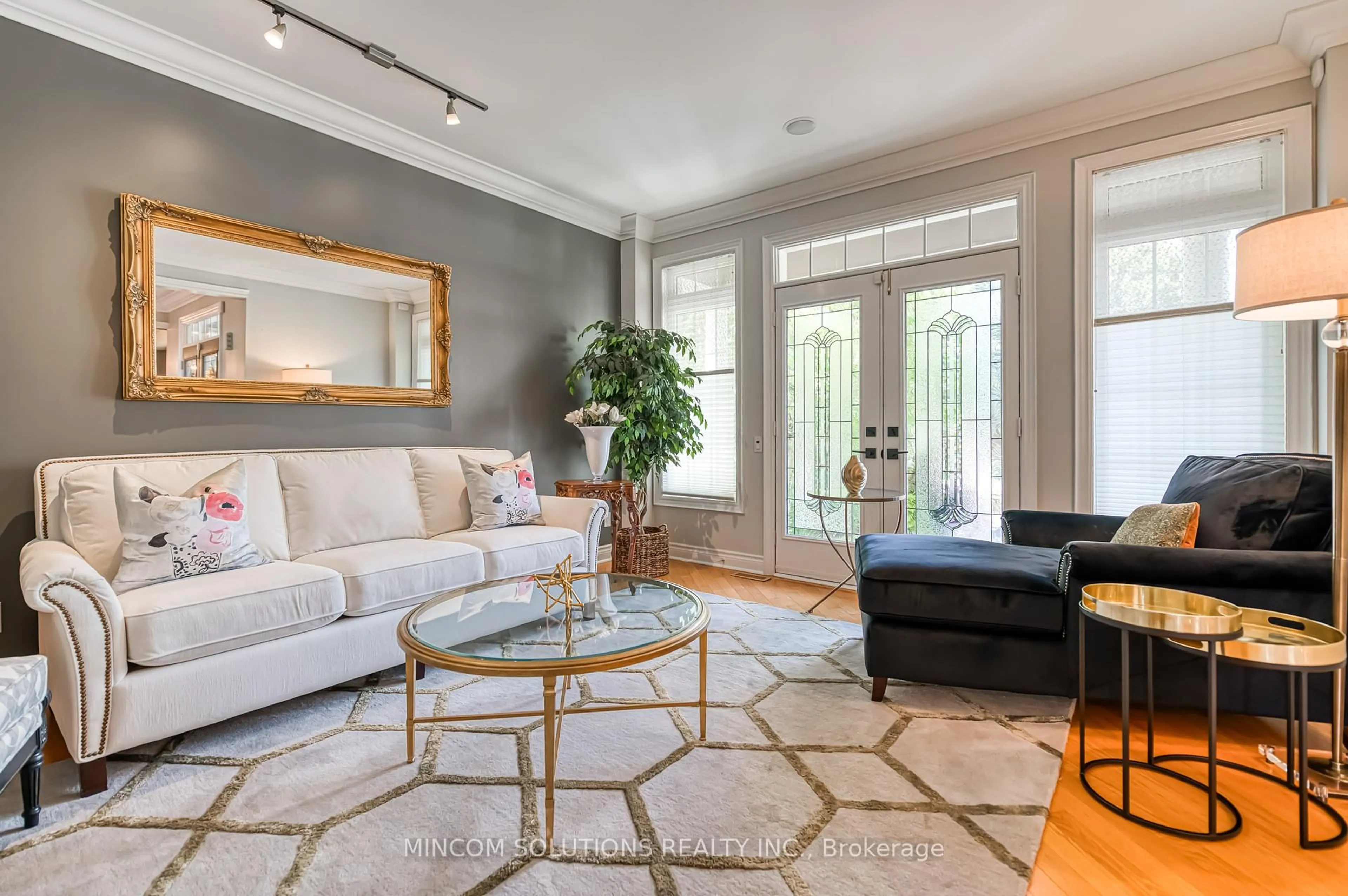 Living room with furniture, unknown for 35 Links Lane, Brampton Ontario L6Y 5H2