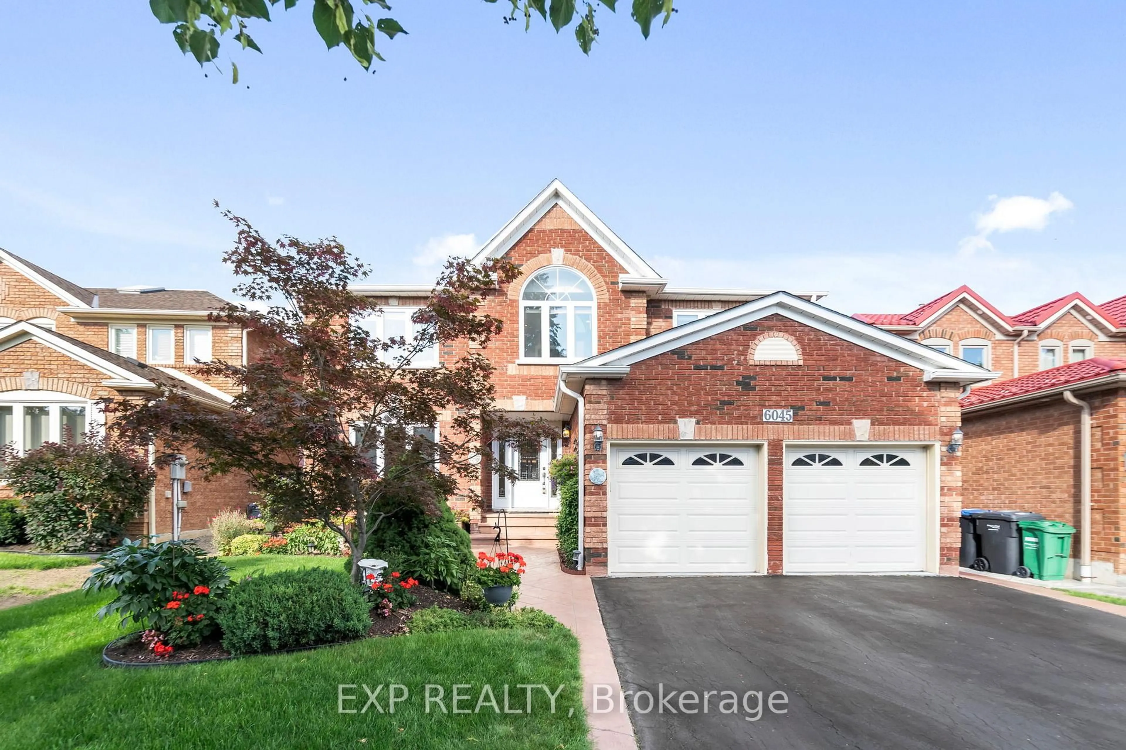 Home with brick exterior material, street for 6045 St. Ives Way, Mississauga Ontario L5N 4M2