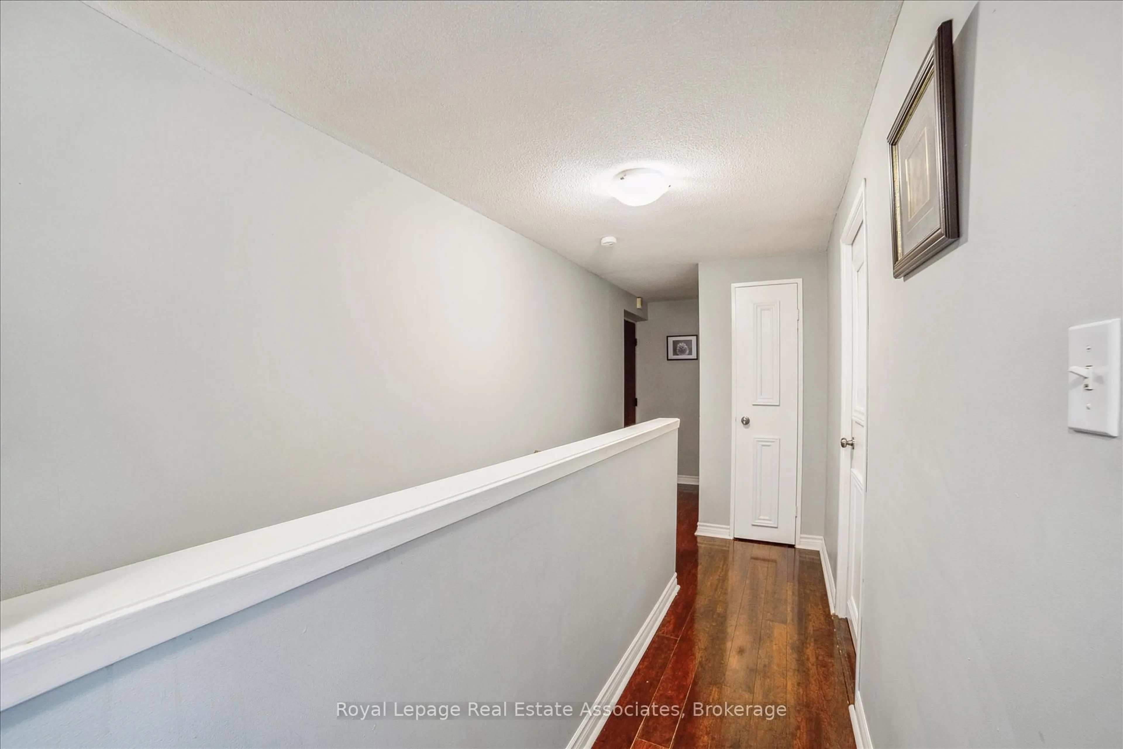 Indoor entryway for 2035 South Millway #53, Mississauga Ontario L5L 1R7