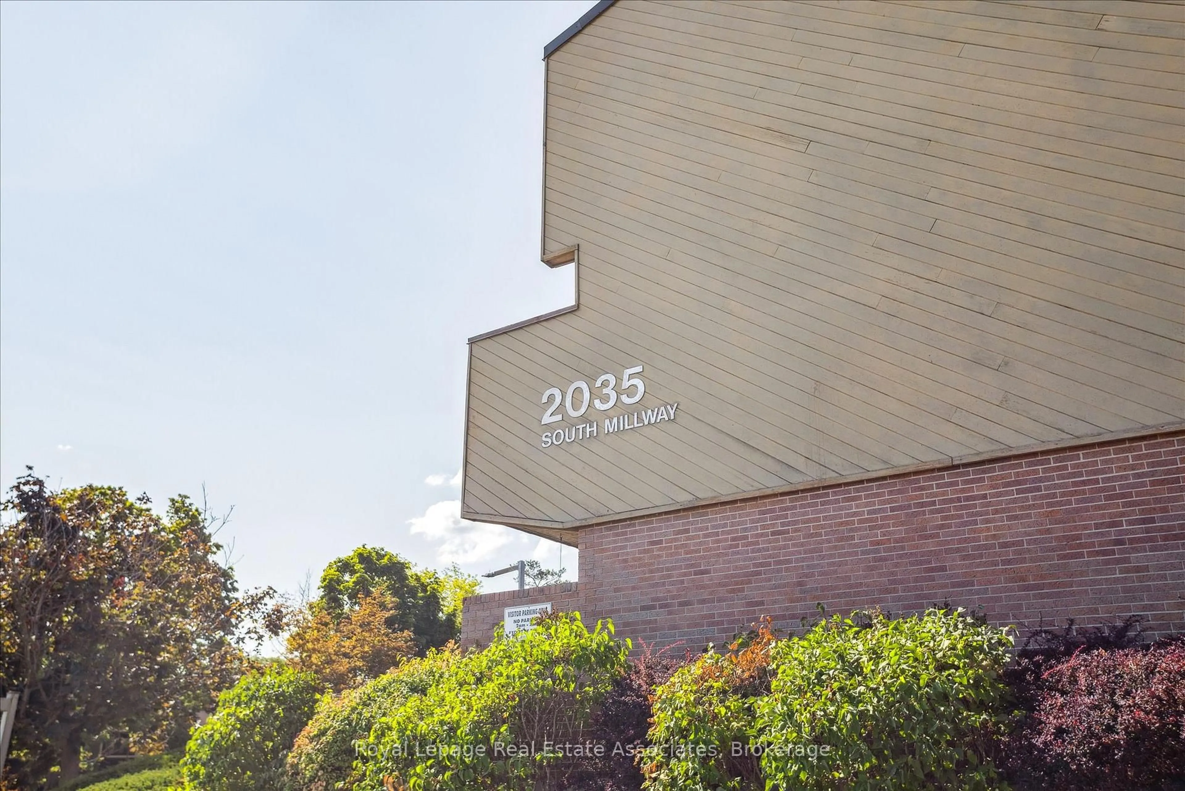 Unknown for 2035 South Millway #53, Mississauga Ontario L5L 1R7