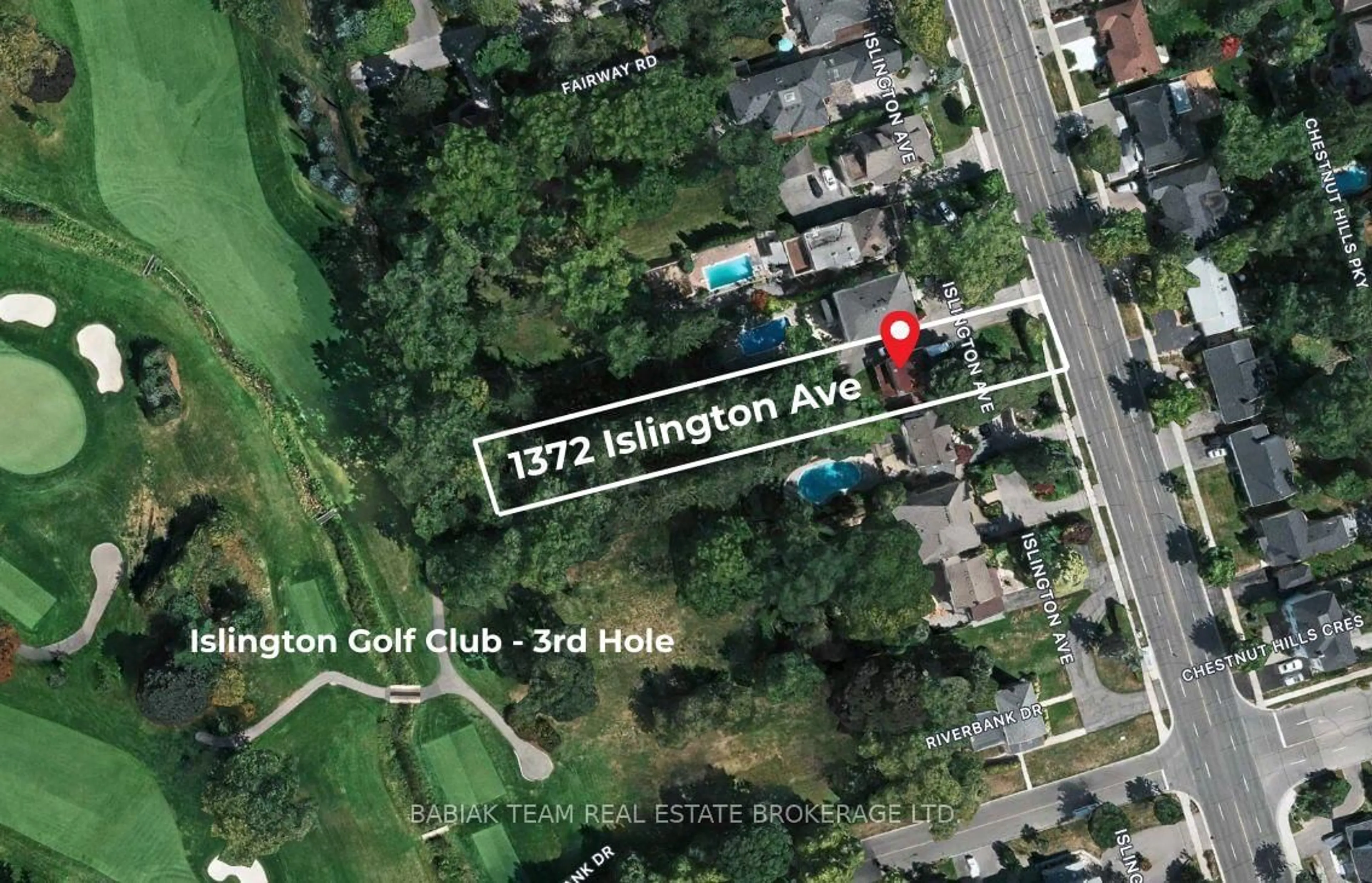 A pic from outside/outdoor area/front of a property/back of a property/a pic from drone, street for 1372 Islington Ave, Toronto Ontario M9A 3K6