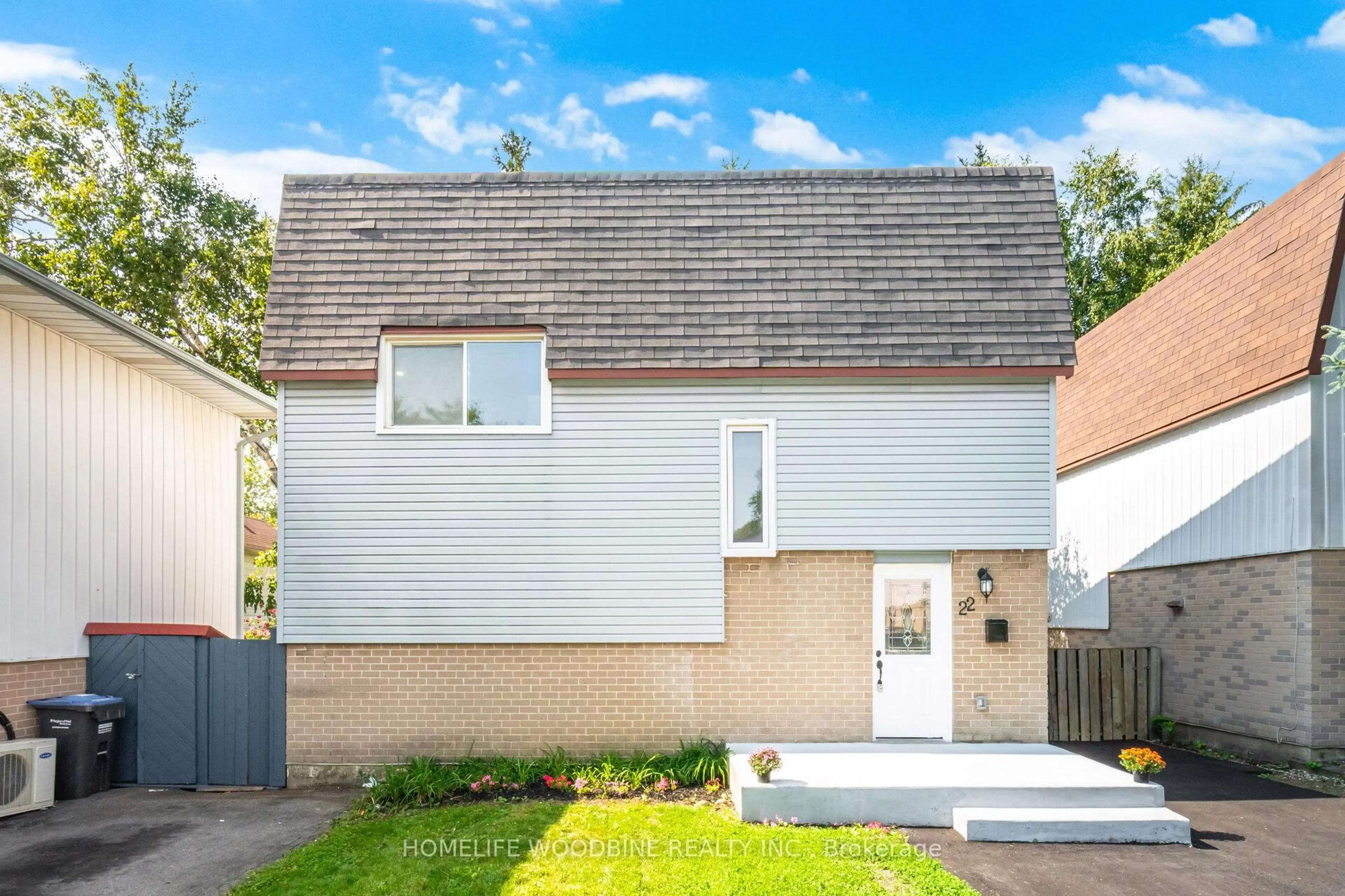 Home with brick exterior material, street for 22 Highview Tr, Brampton Ontario L6S 1P5