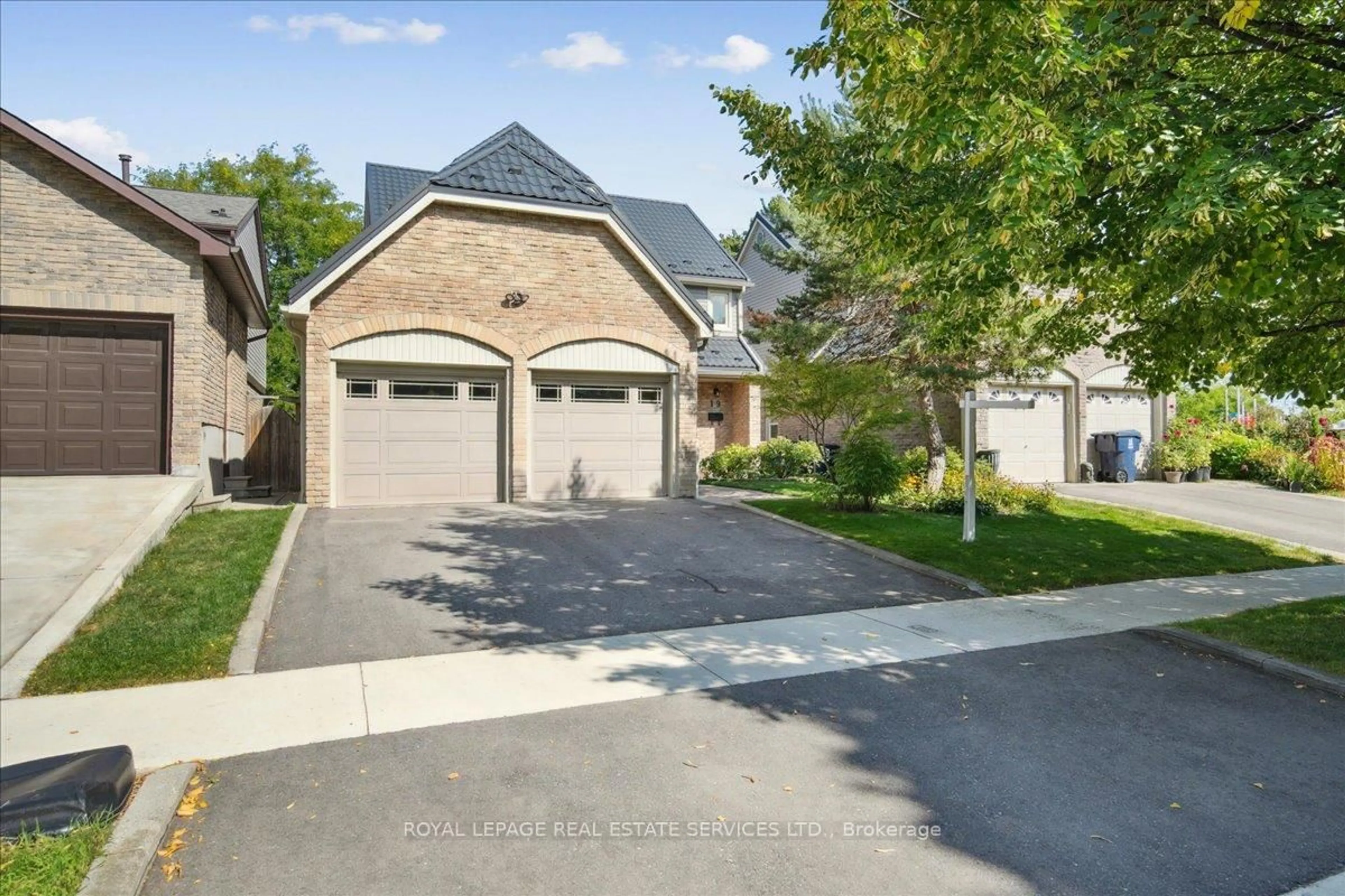 Unknown for 19 Millsborough Cres, Toronto Ontario M9C 5E7