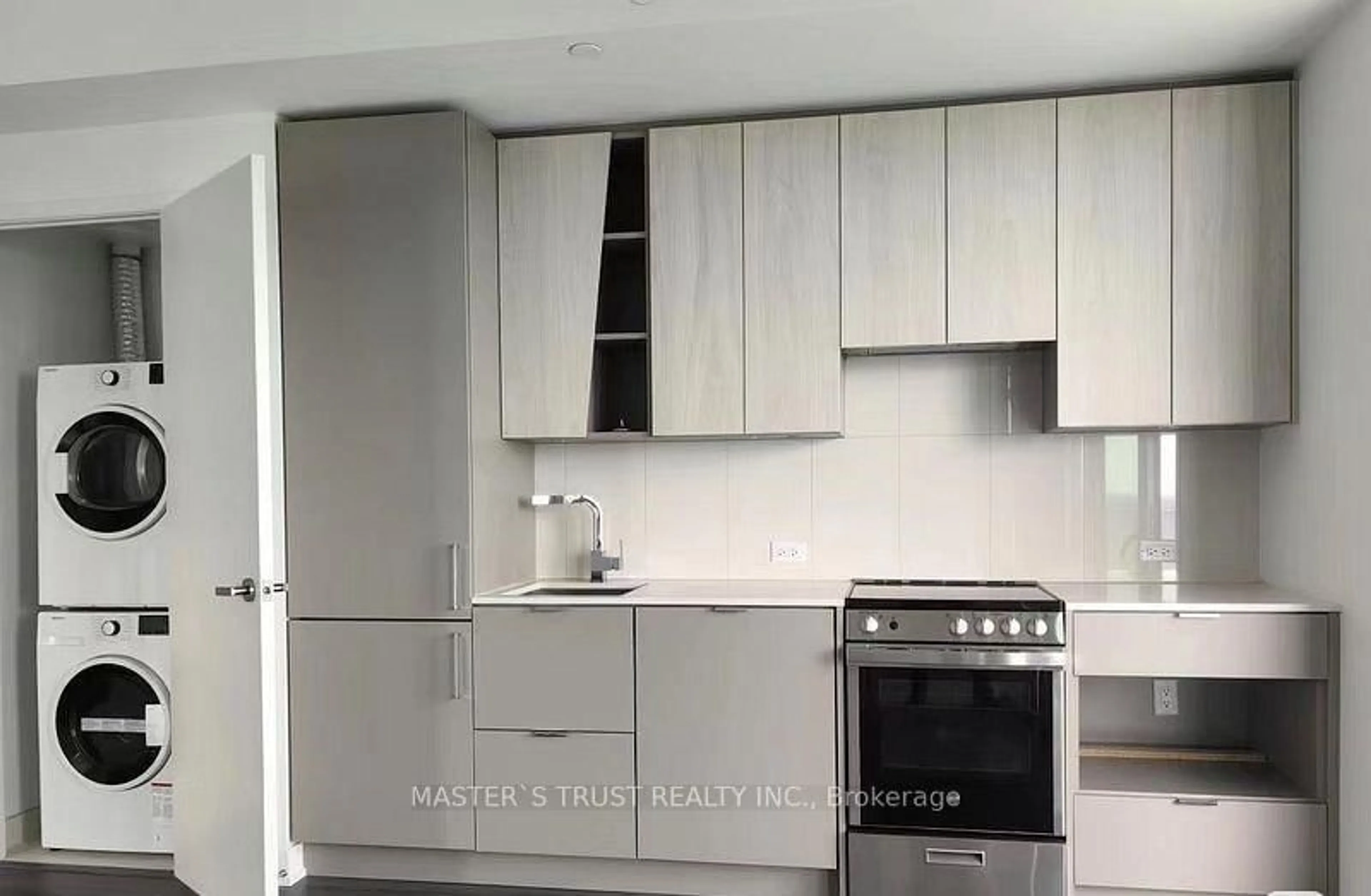 Standard kitchen, unknown for 3883 Quartz Rd #3409, Mississauga Ontario L5B 4M6