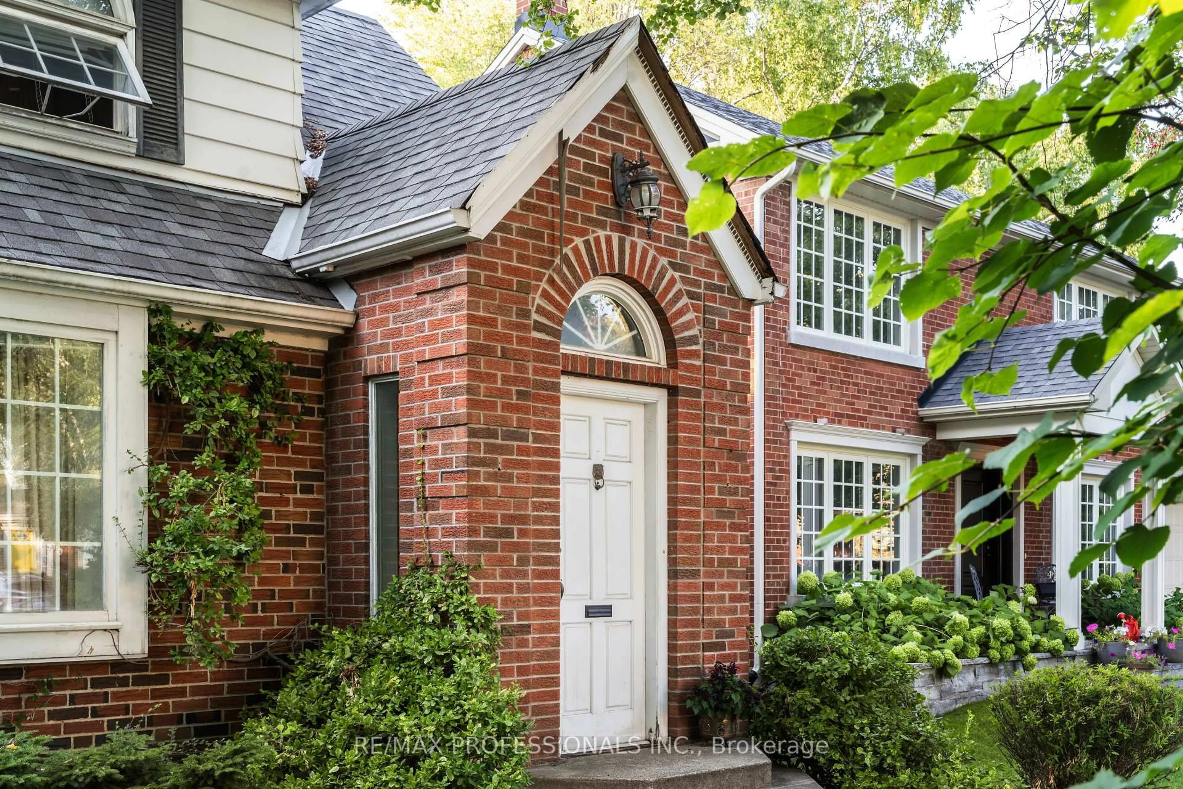 Home with brick exterior material, street for 43 Nottingham Dr, Toronto Ontario M9A 2W4