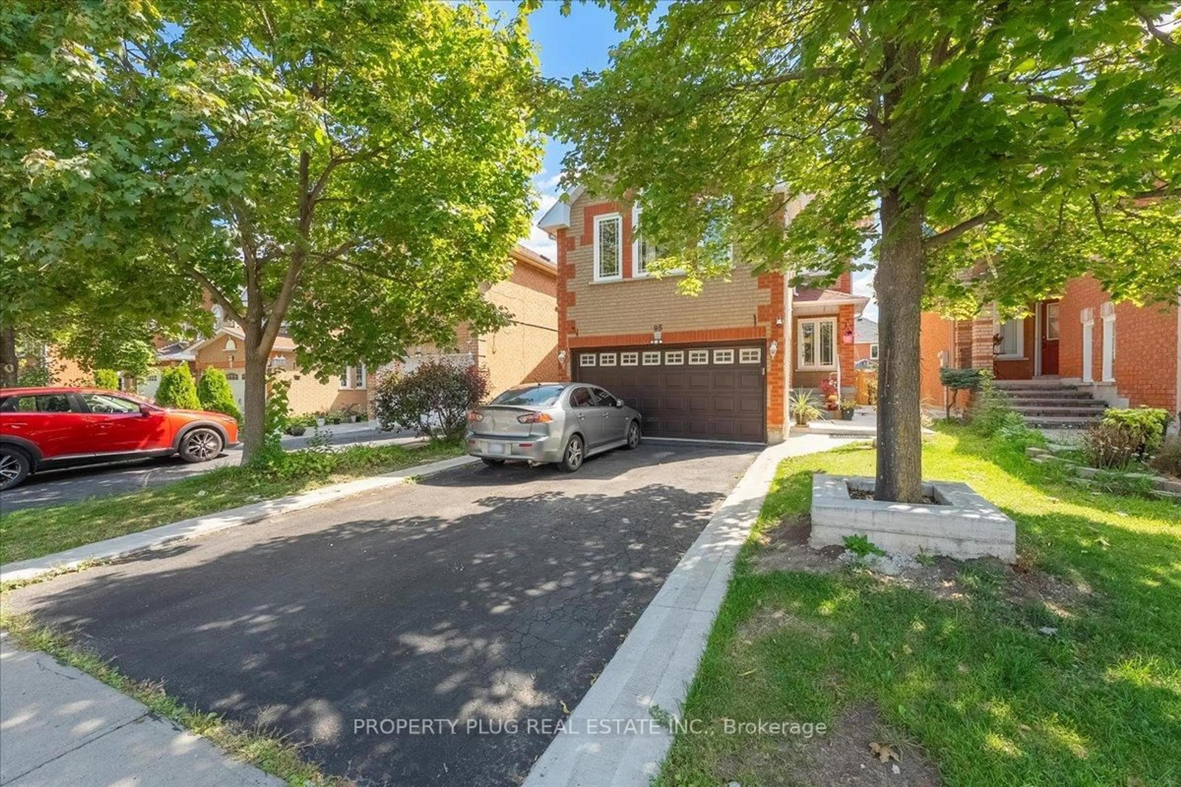 Unknown for 95 Mosley Cres, Brampton Ontario L6Y 5C9